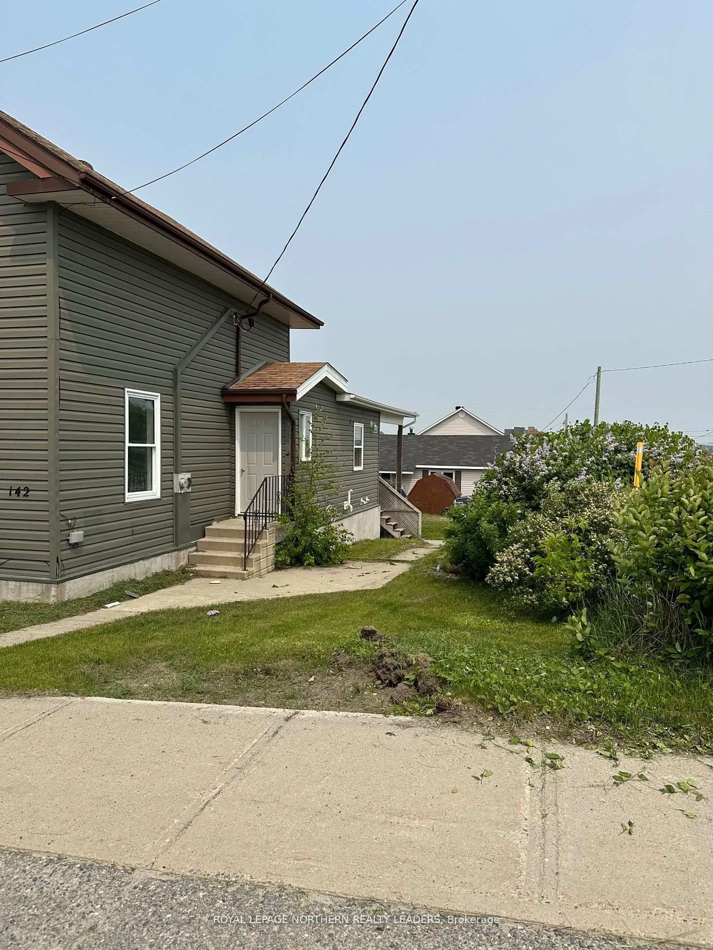 Photo 3 of 142 Kent Avenue, Timmins, TS - SW — HOMEH