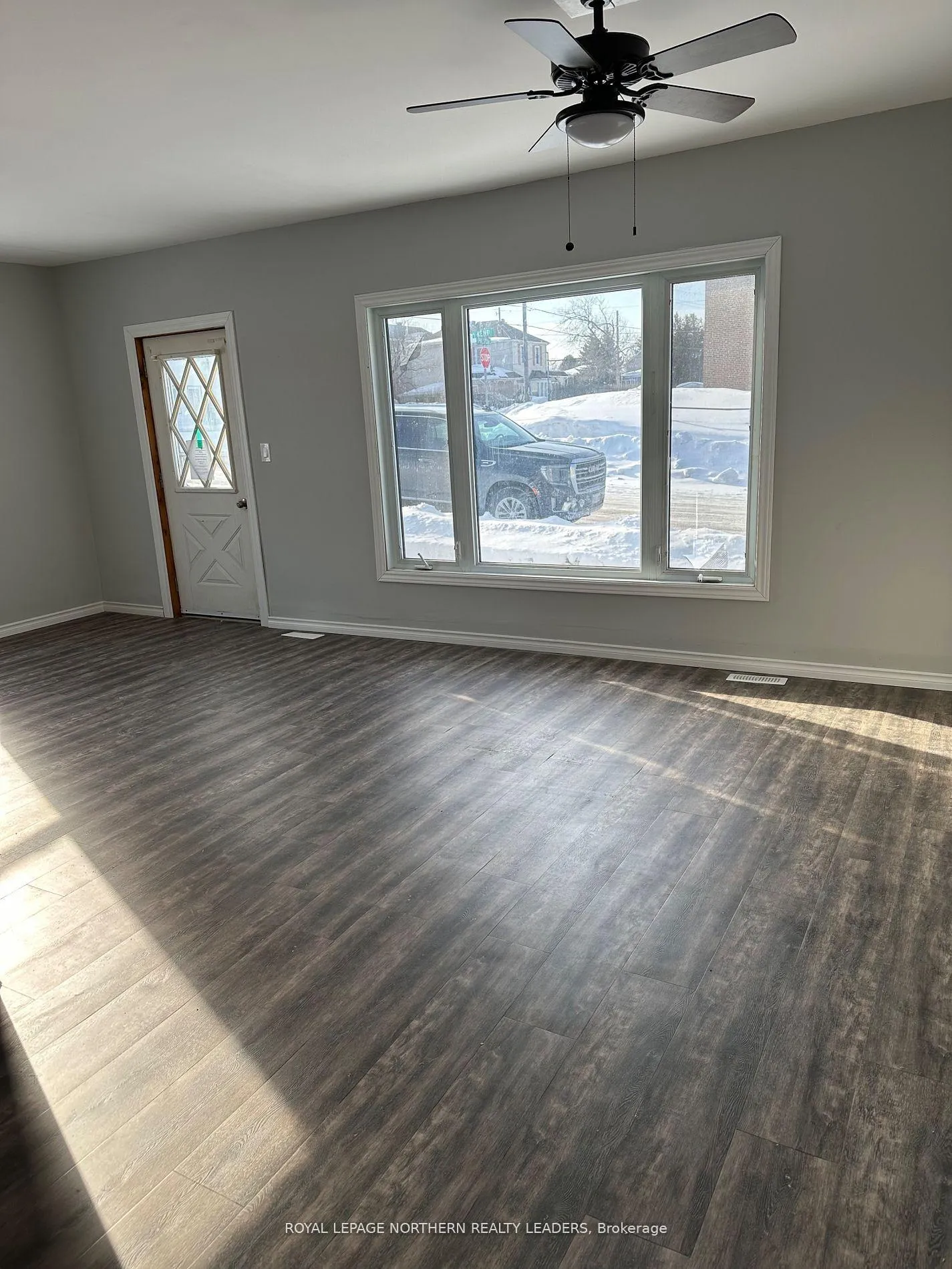 Photo 5 of 142 Kent Avenue, Timmins, TS - SW — HOMEH