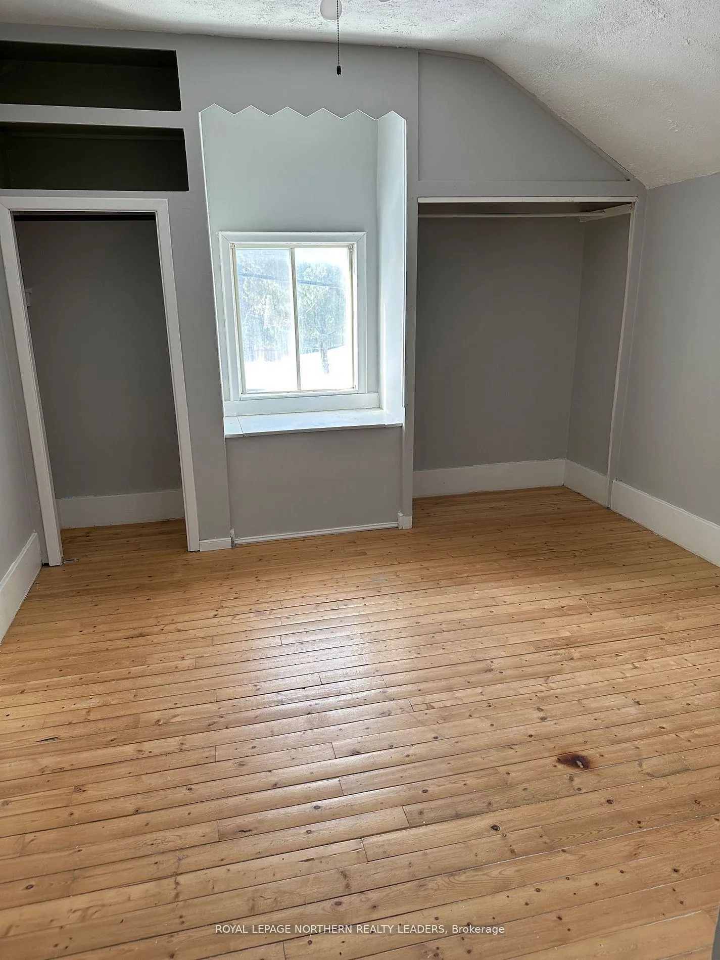 Photo 12 of 142 Kent Avenue, Timmins, TS - SW — HOMEH