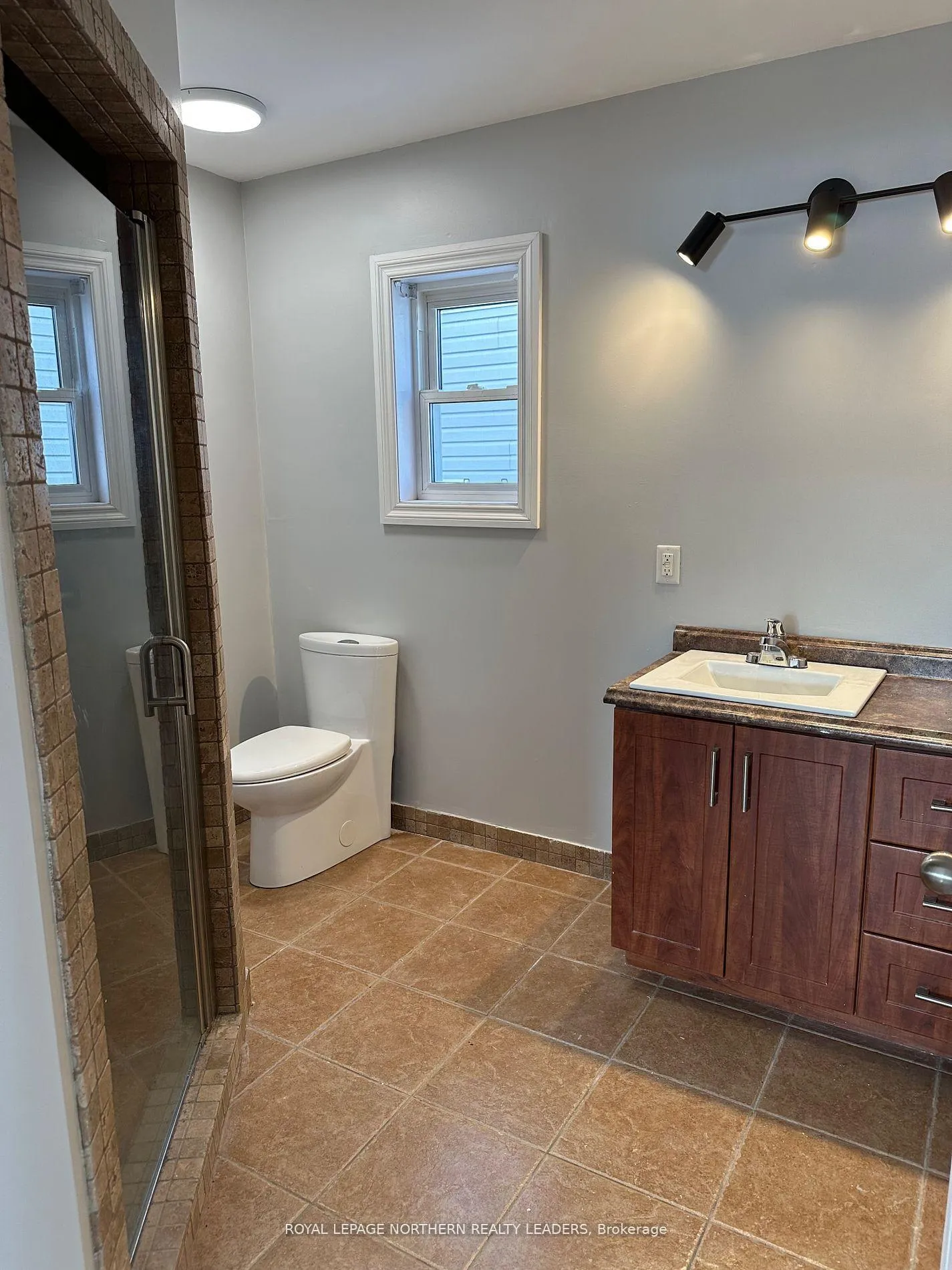 Photo 14 of 142 Kent Avenue, Timmins, TS - SW — HOMEH