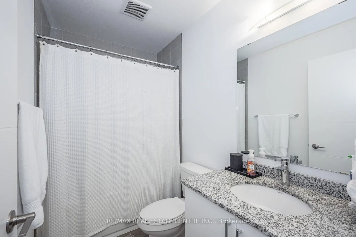Photo 22 of 25 Steele Crescent, Guelph, St. Patrick's Ward — HOMEH