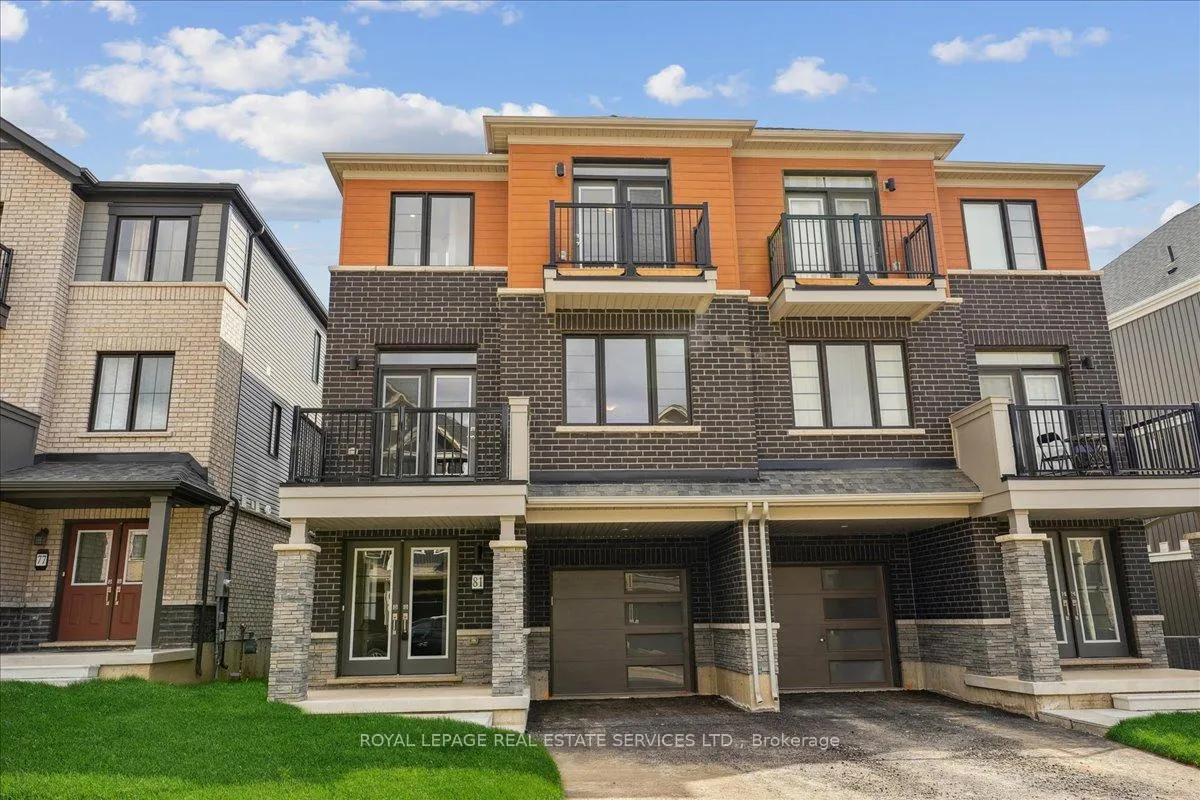 Photo 2 of 81 Norwich Crescent, Haldimand — HOMEH