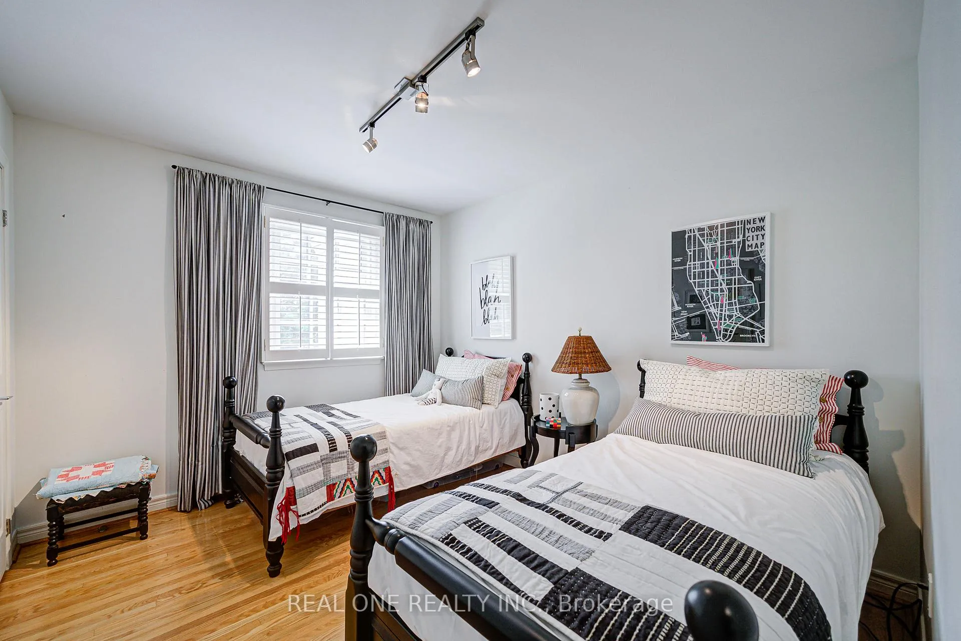 Photo 27 of 21 Alcaine Court, Markham, Thornhill — HOMEH