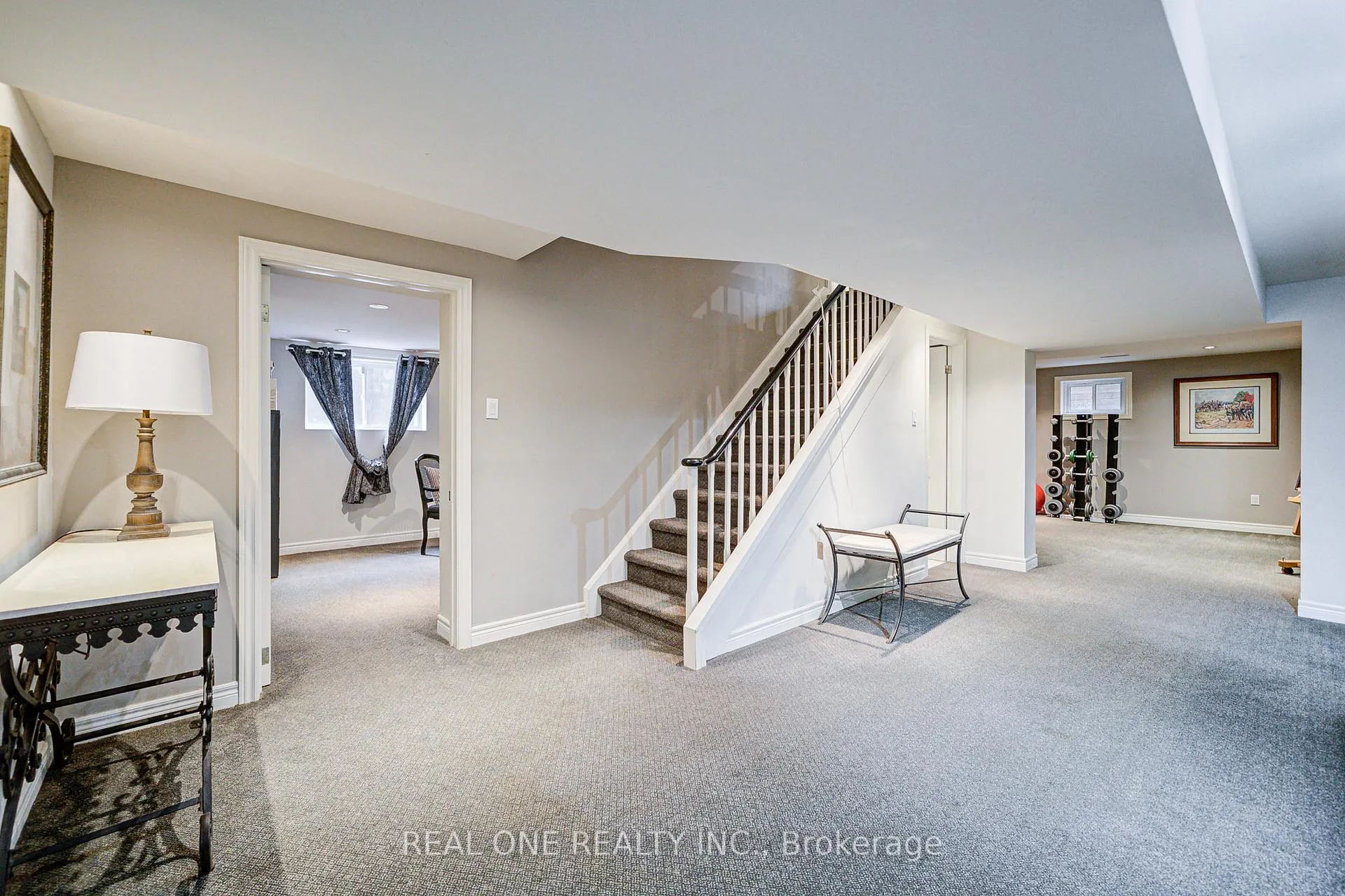 Photo 36 of 21 Alcaine Court, Markham, Thornhill — HOMEH
