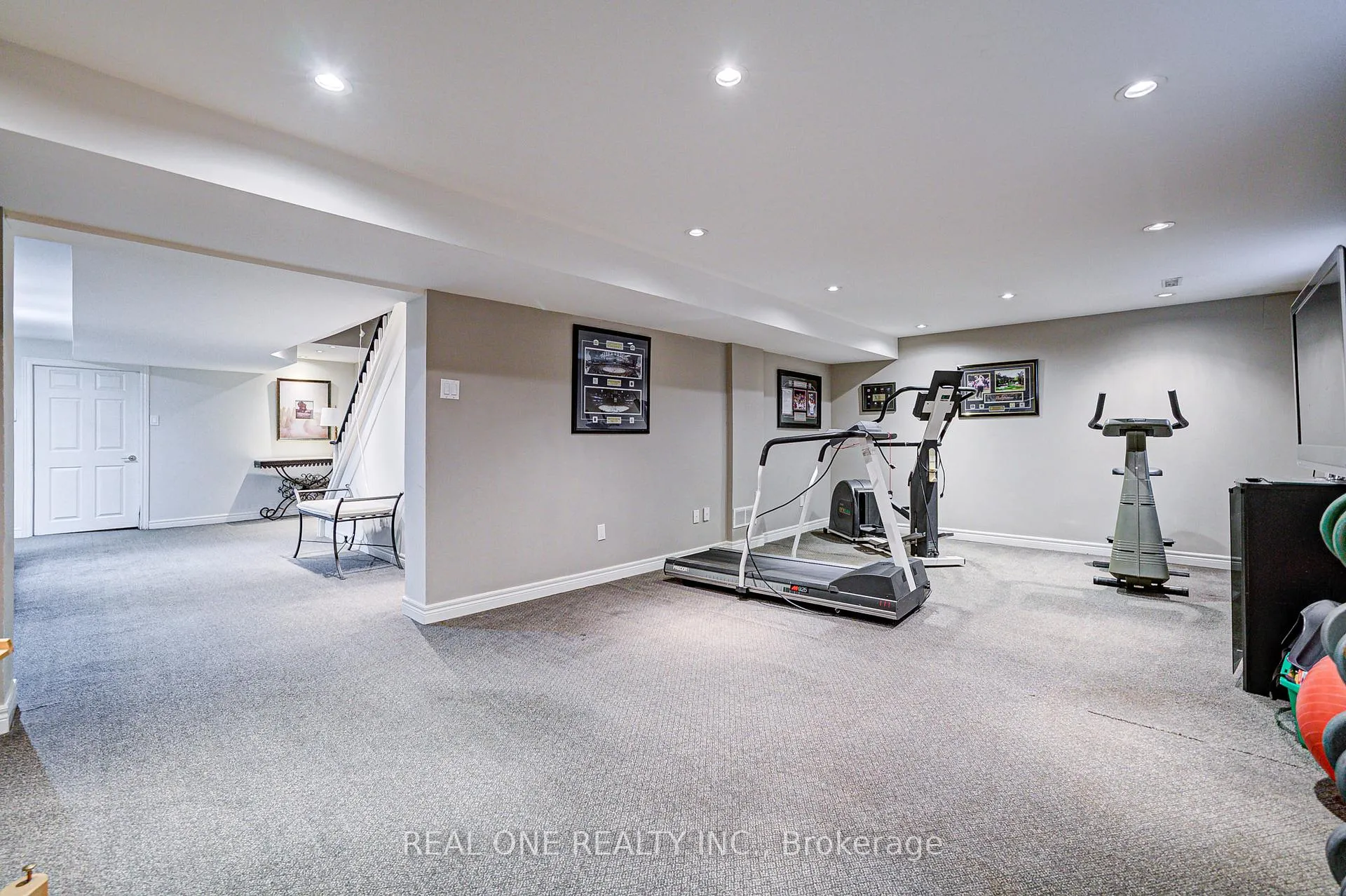 Photo 43 of 21 Alcaine Court, Markham, Thornhill — HOMEH