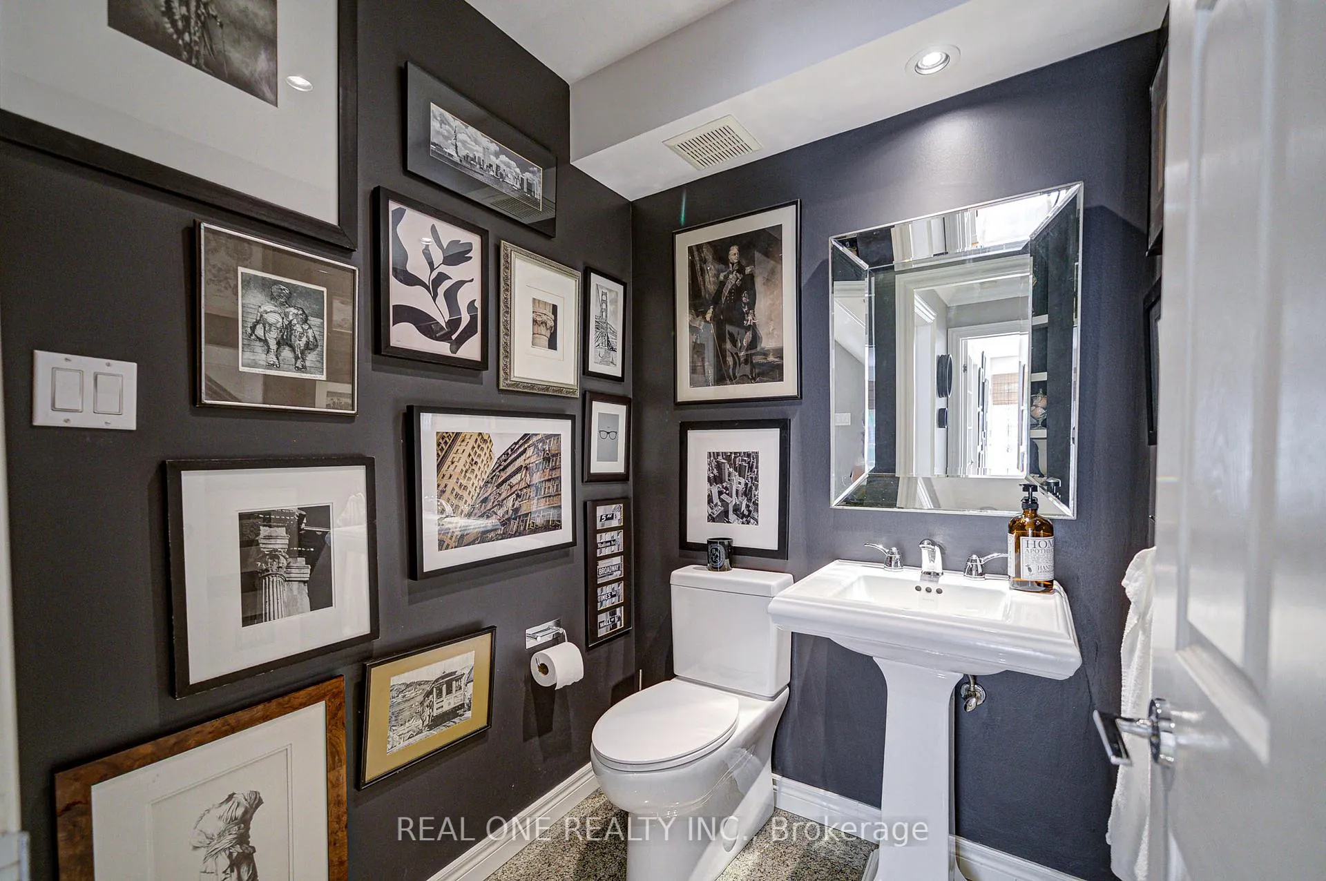 Photo 45 of 21 Alcaine Court, Markham, Thornhill — HOMEH