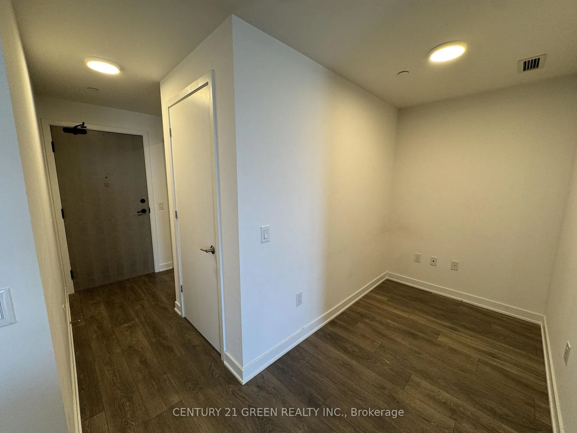 Photo 9 of 130 River Street, Toronto, Regent Park — HOMEH
