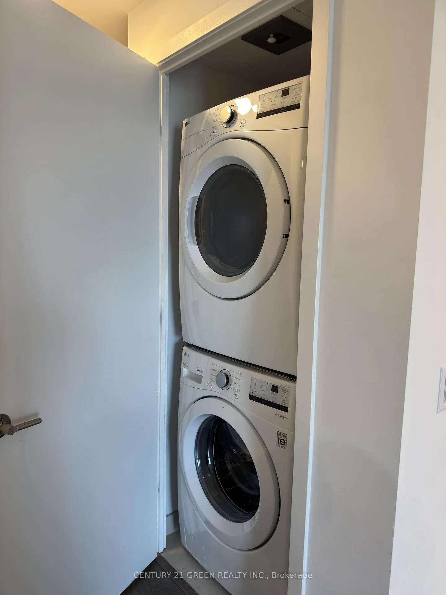 Photo 12 of 130 River Street, Toronto, Regent Park — HOMEH