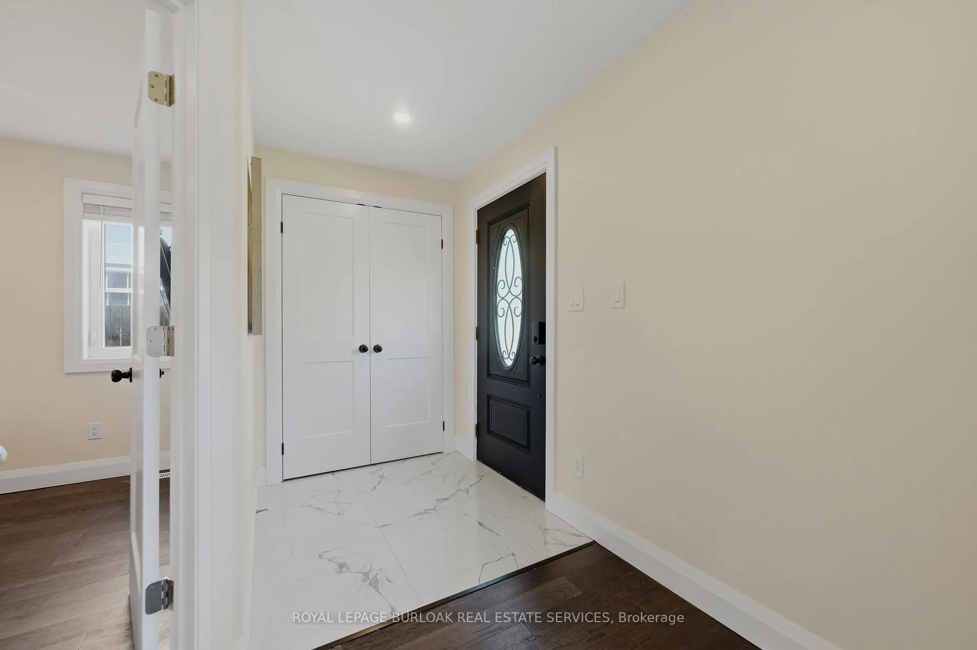 Photo 4 of 12 Beverly Street, St. Catharines, Oakdale — HOMEH