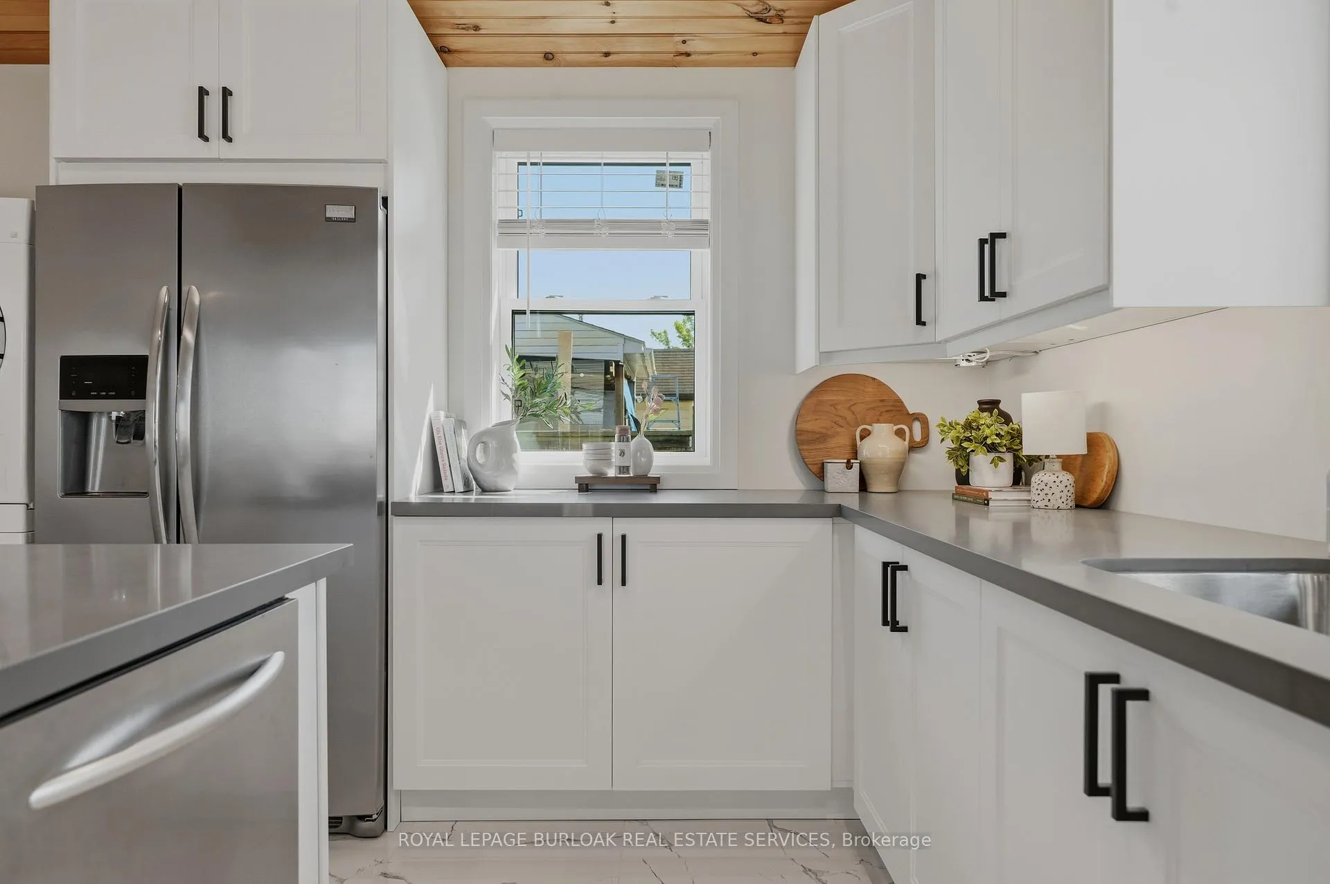 Photo 12 of 12 Beverly Street, St. Catharines, Oakdale — HOMEH