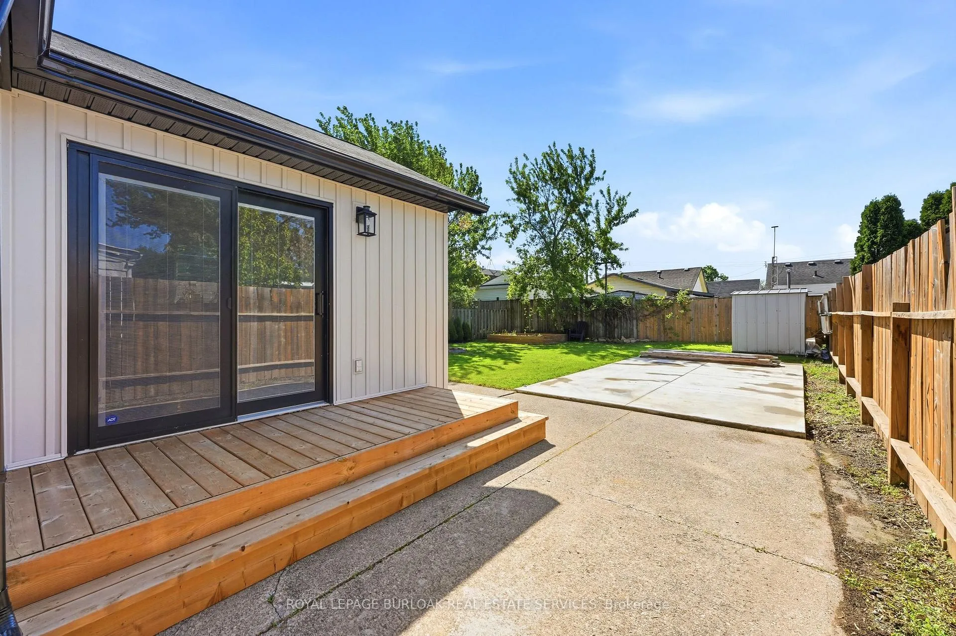 Photo 21 of 12 Beverly Street, St. Catharines, Oakdale — HOMEH
