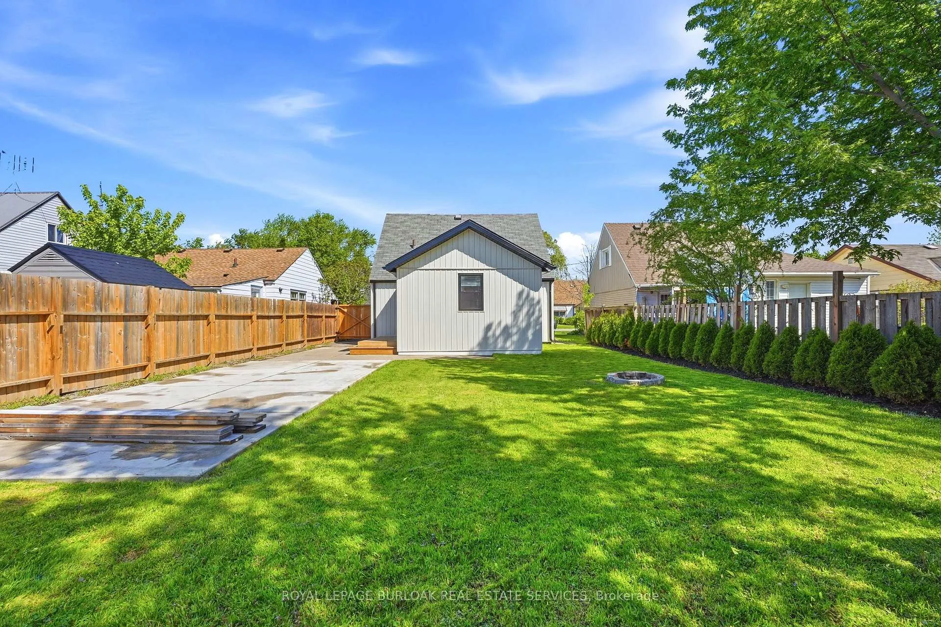 Photo 25 of 12 Beverly Street, St. Catharines, Oakdale — HOMEH