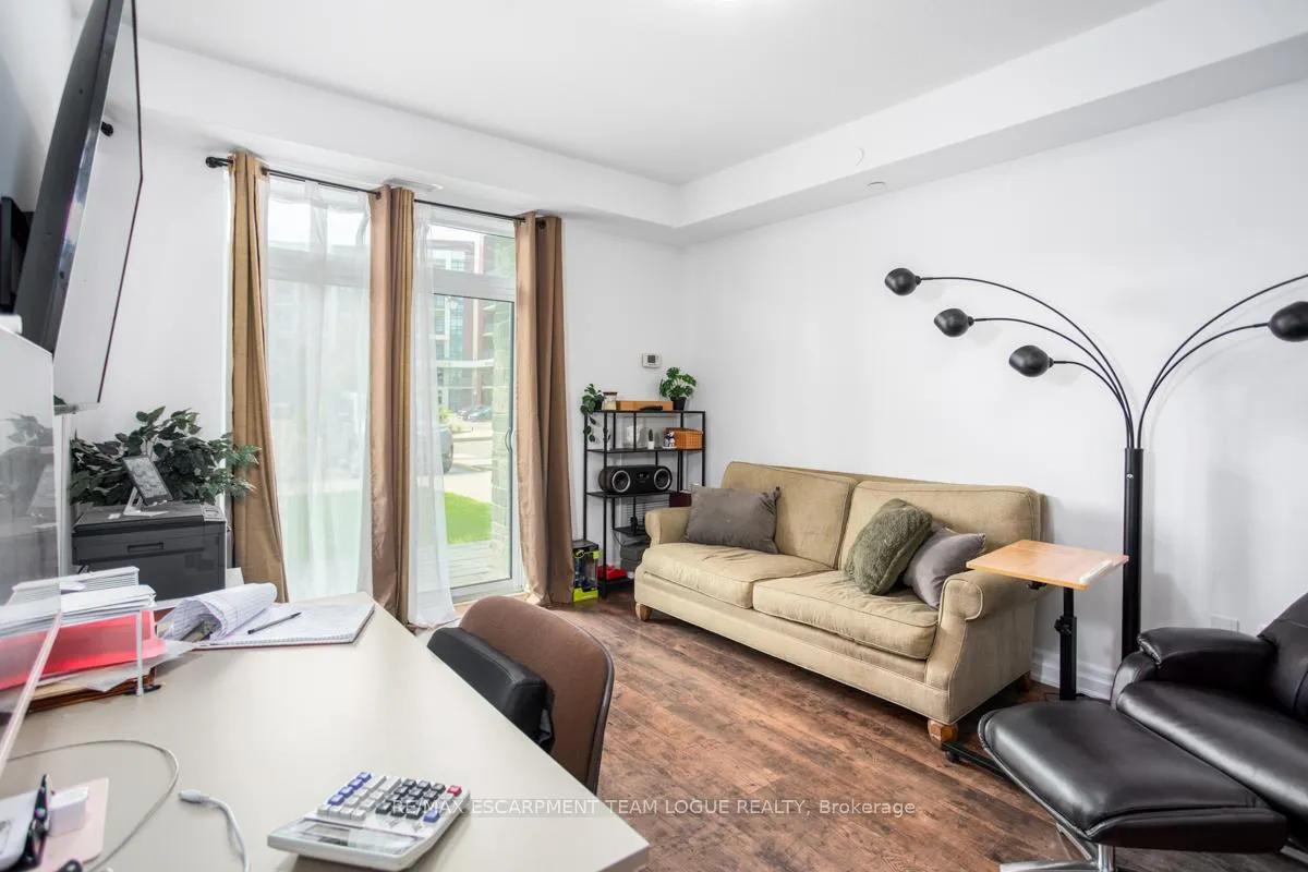 Photo 11 of Unit 128, 101 Shoreview Place, Hamilton, Stoney Creek — HOMEH