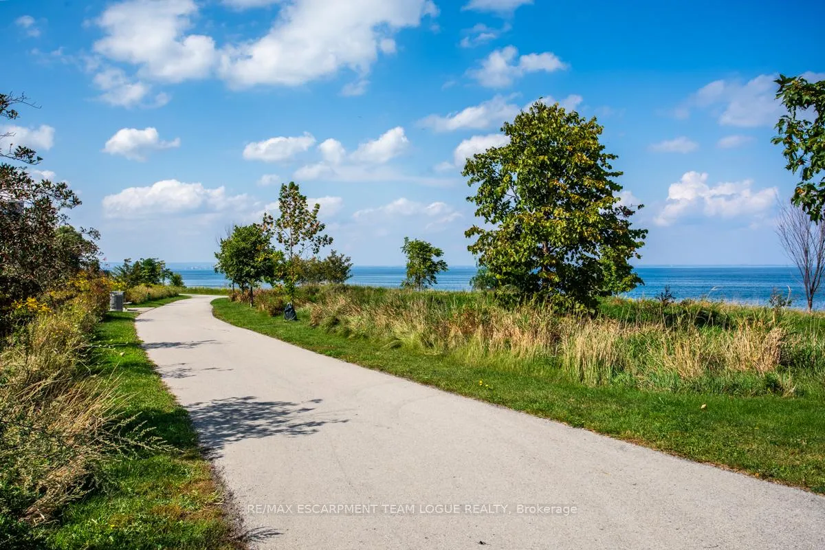 Photo 22 of Unit 128, 101 Shoreview Place, Hamilton, Stoney Creek — HOMEH