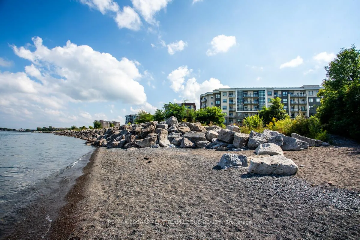 Photo 25 of Unit 128, 101 Shoreview Place, Hamilton, Stoney Creek — HOMEH