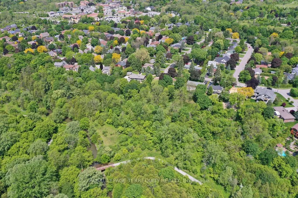 Photo 2 of 20 Paradise Avenue, Markham, Markham Village — HOMEH