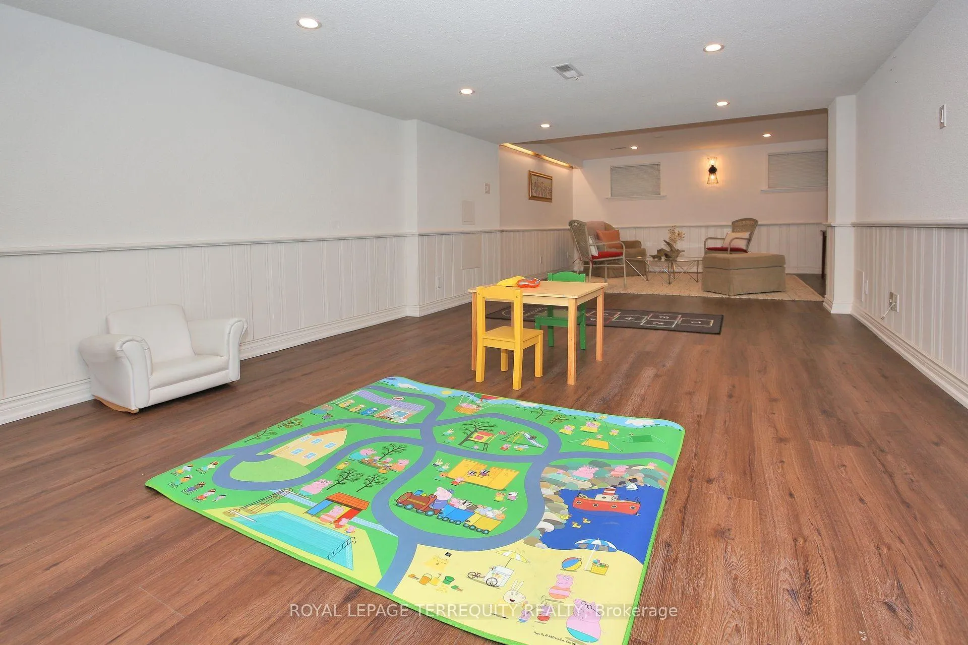 Photo 20 of 20 Paradise Avenue, Markham, Markham Village — HOMEH