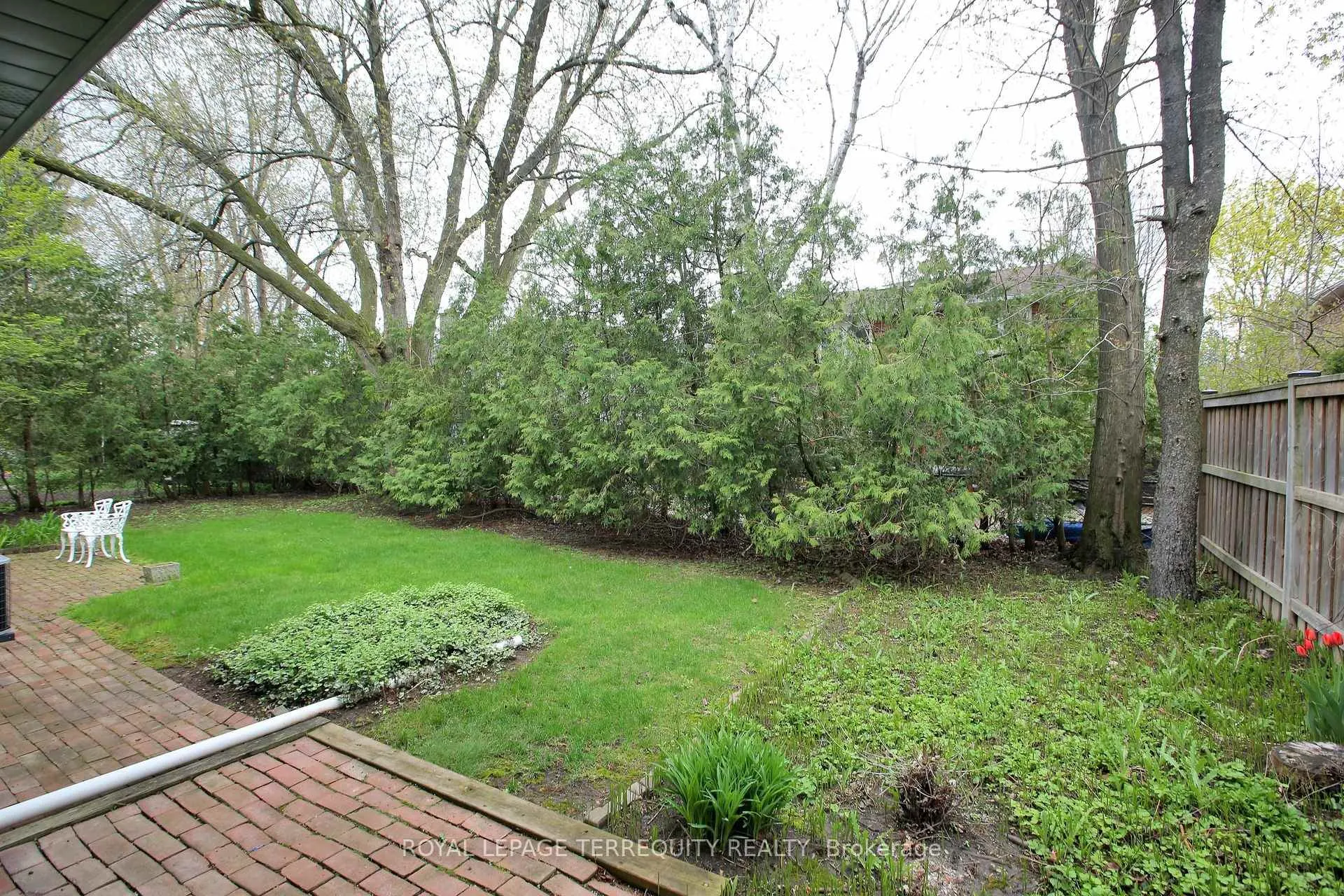 Photo 24 of 20 Paradise Avenue, Markham, Markham Village — HOMEH