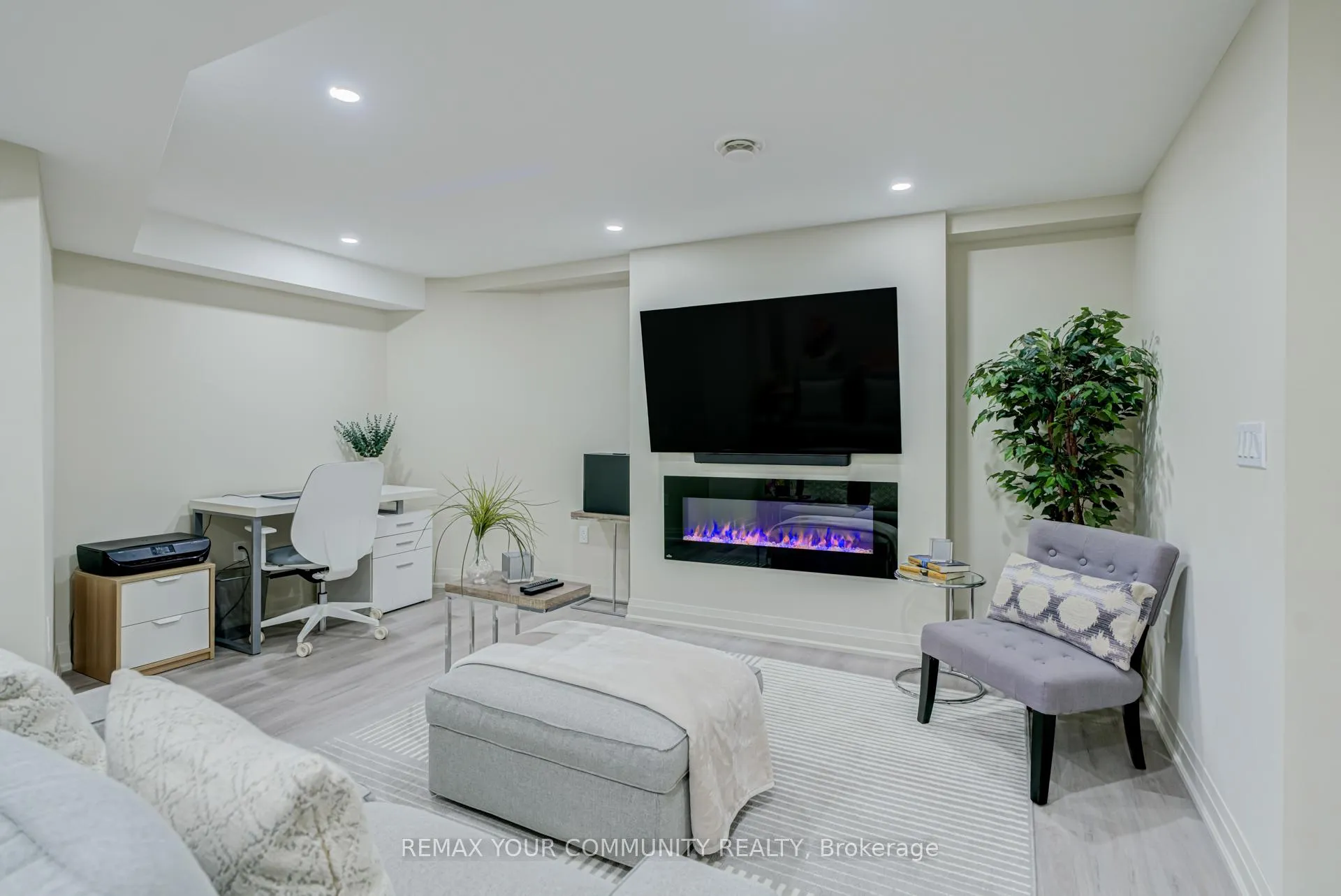 Photo 23 of 21 Amparo Drive, Vaughan, Vellore Village — HOMEH