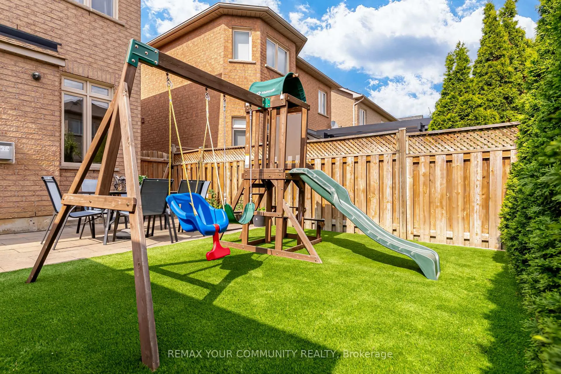 Photo 35 of 21 Amparo Drive, Vaughan, Vellore Village — HOMEH