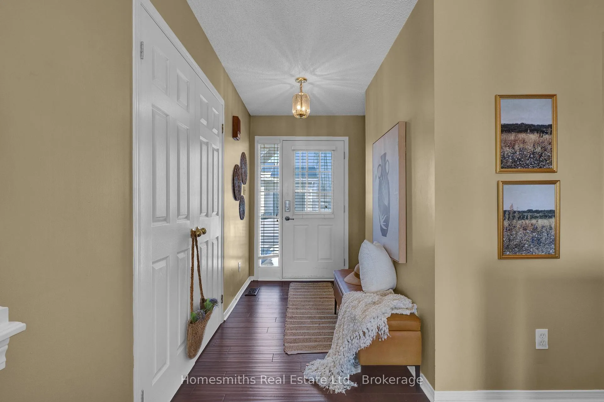 Photo 4 of 89A Wilmot Trail, Clarington, Bowmanville — HOMEH