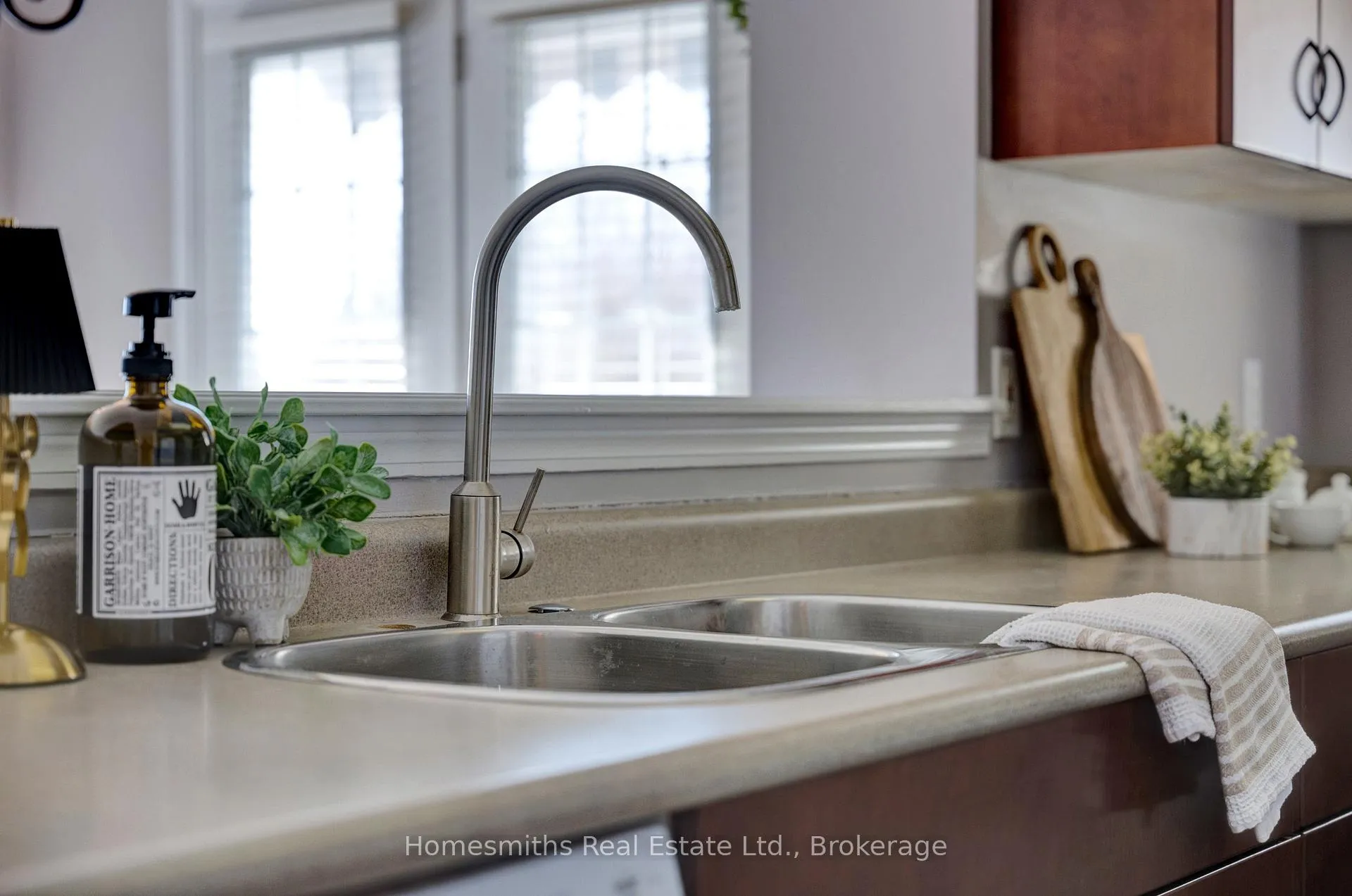 Photo 9 of 89A Wilmot Trail, Clarington, Bowmanville — HOMEH
