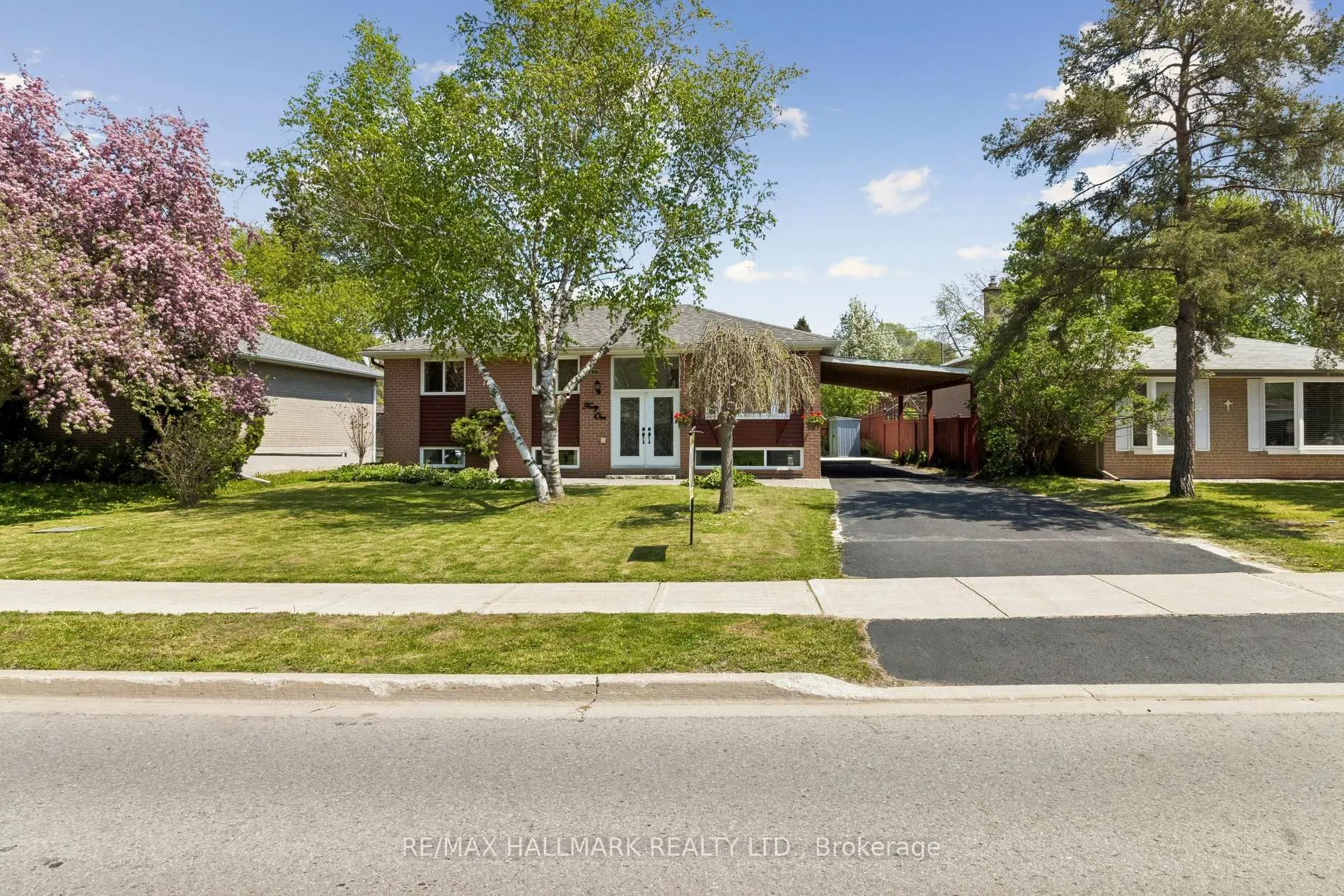 Front of 41 Aurora Heights Drive