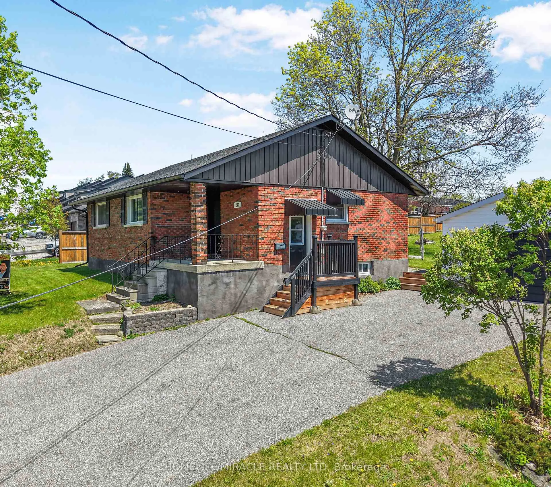 Photo 2 of 207 Baker Street, Stirling-Rawdon, Stirling Ward — HOMEH