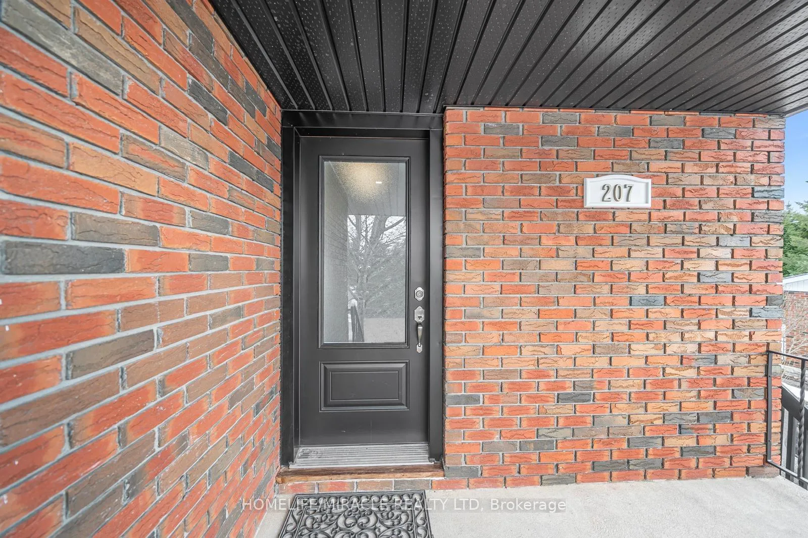 Photo 14 of 207 Baker Street, Stirling-Rawdon, Stirling Ward — HOMEH