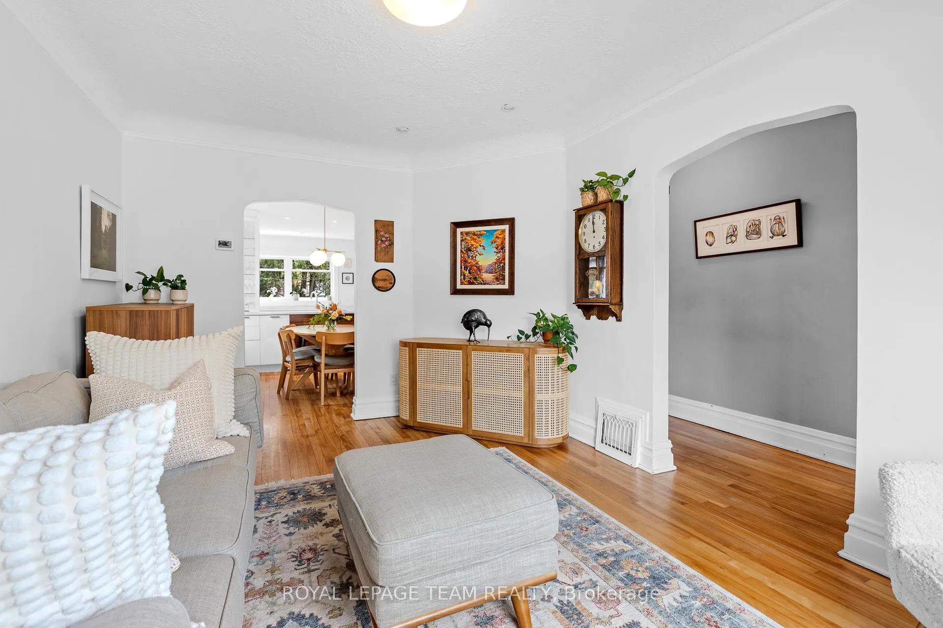 Photo 6 of 135 Clarendon Avenue, Ottawa, Ottawa West — HOMEH