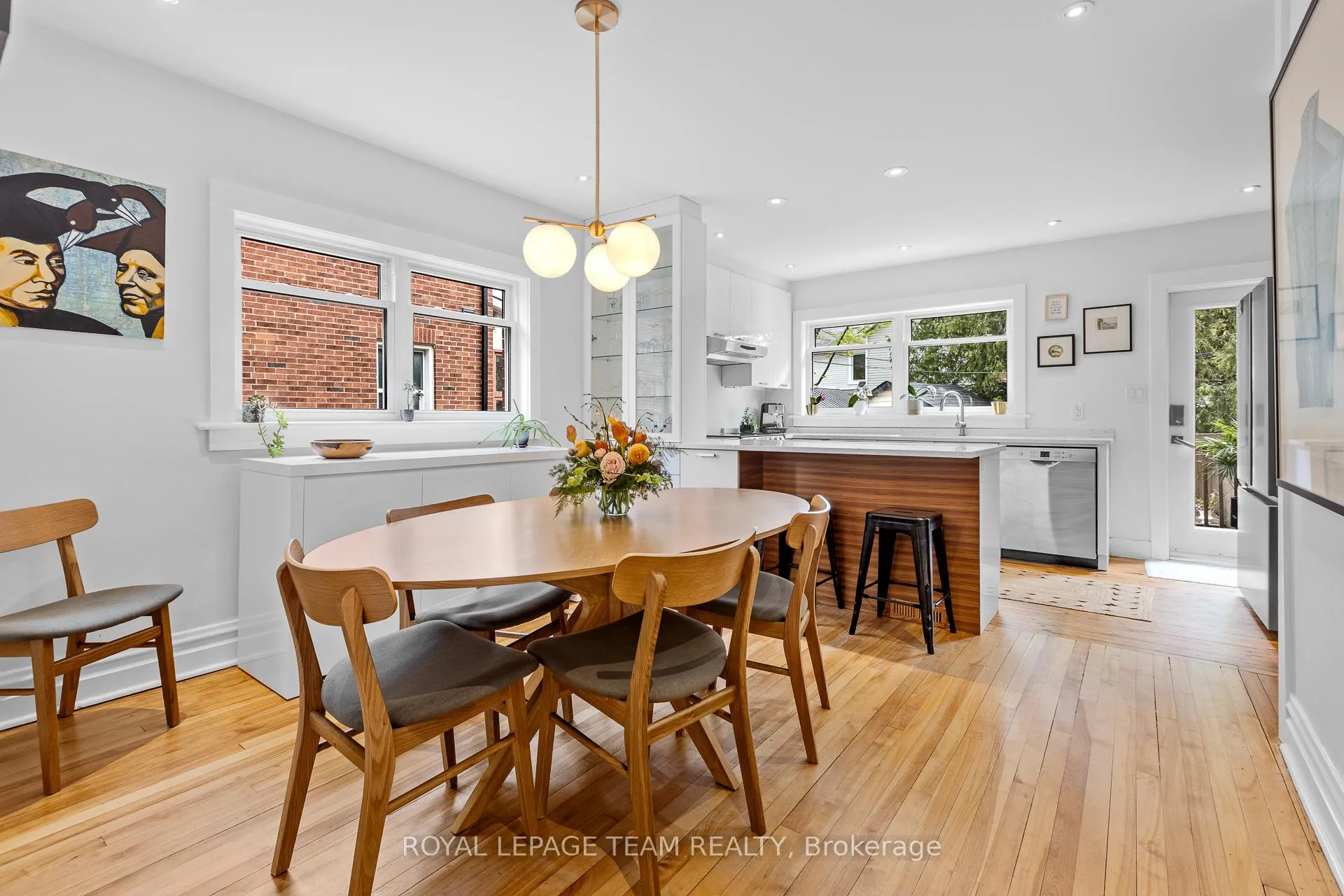 Photo 9 of 135 Clarendon Avenue, Ottawa, Ottawa West — HOMEH