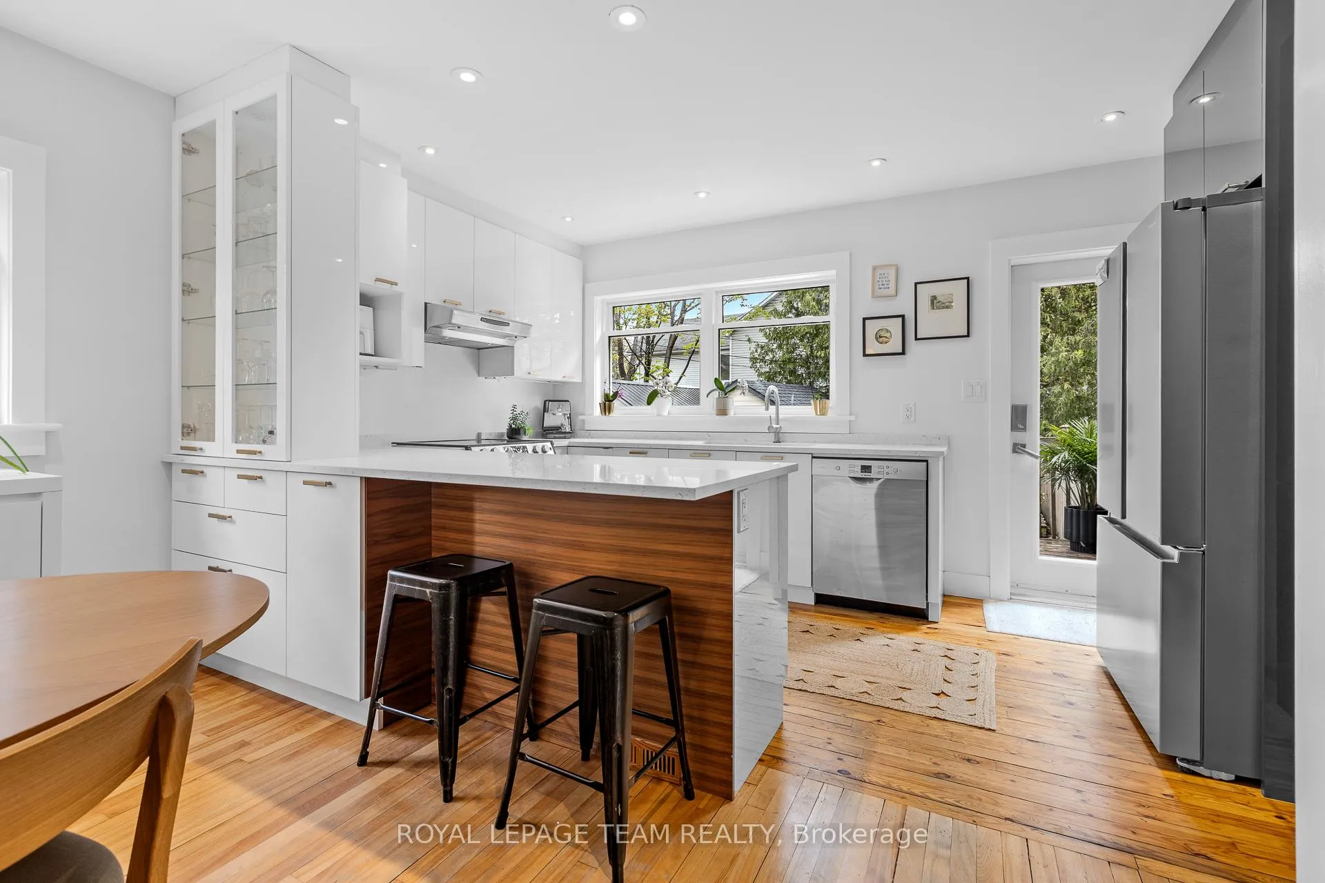 Photo 10 of 135 Clarendon Avenue, Ottawa, Ottawa West — HOMEH