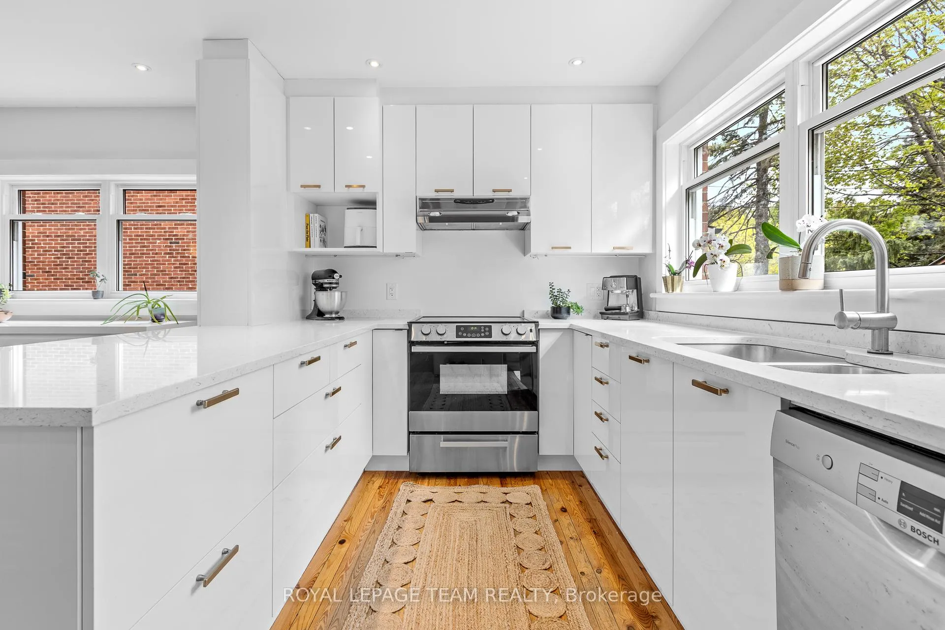 Photo 11 of 135 Clarendon Avenue, Ottawa, Ottawa West — HOMEH