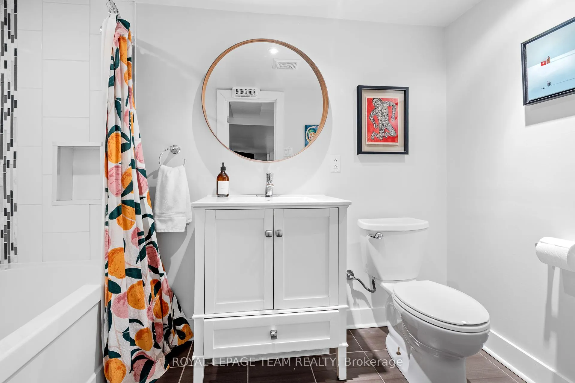 Photo 23 of 135 Clarendon Avenue, Ottawa, Ottawa West — HOMEH