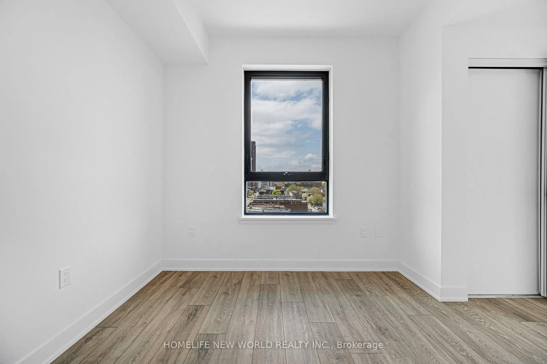 Photo 26 of Unit 807, 758 Dovercourt Road, Toronto, Dovercourt-Wallace Emerson-Junction — HOMEH
