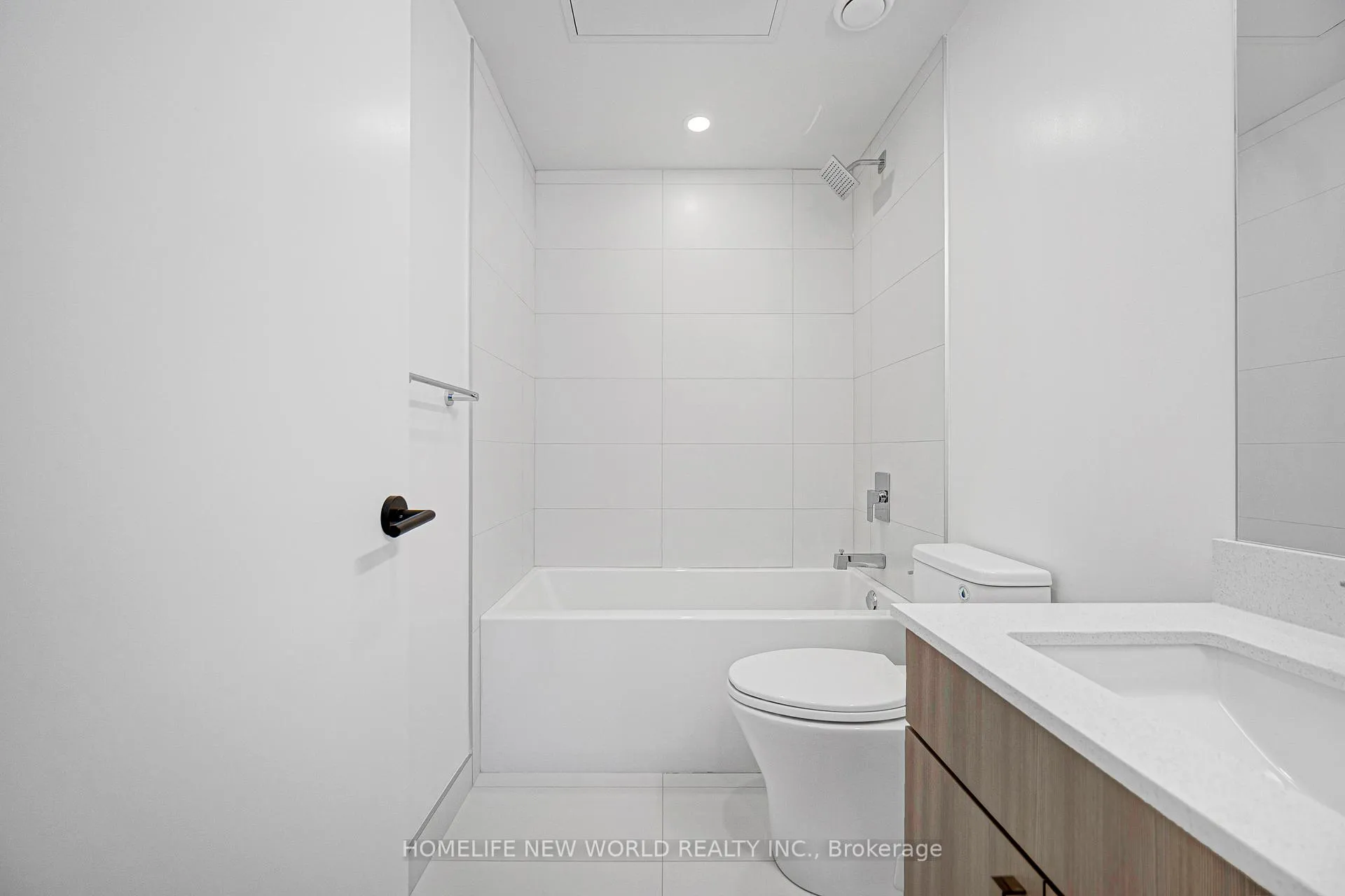 Photo 29 of Unit 807, 758 Dovercourt Road, Toronto, Dovercourt-Wallace Emerson-Junction — HOMEH