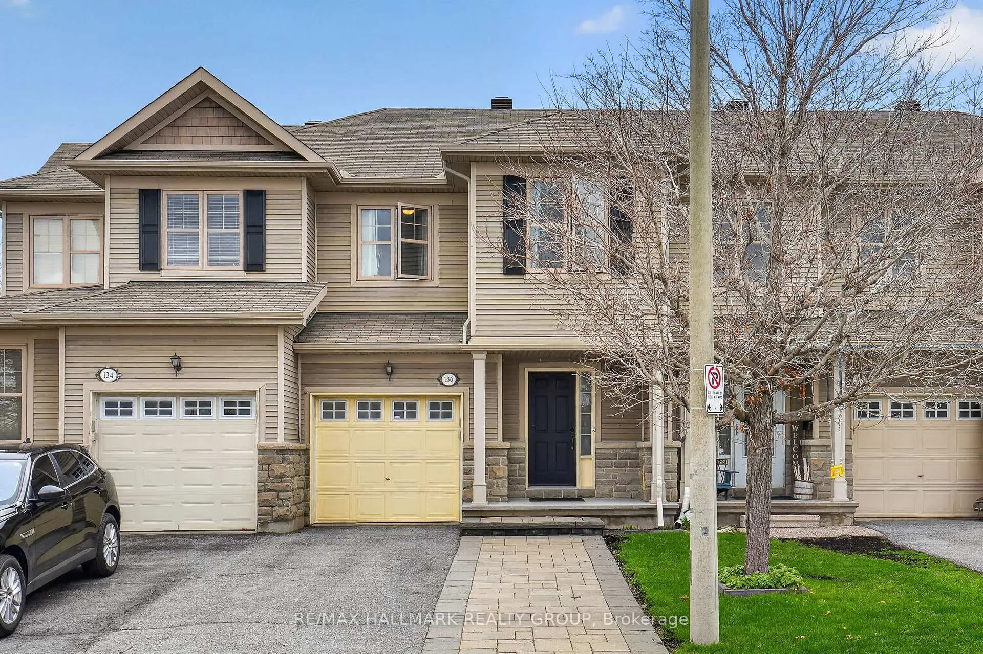 Photo 1 of 136 Prem Circle, Ottawa, Barrhaven - Cedargrove/Fraserdale — HOMEH
