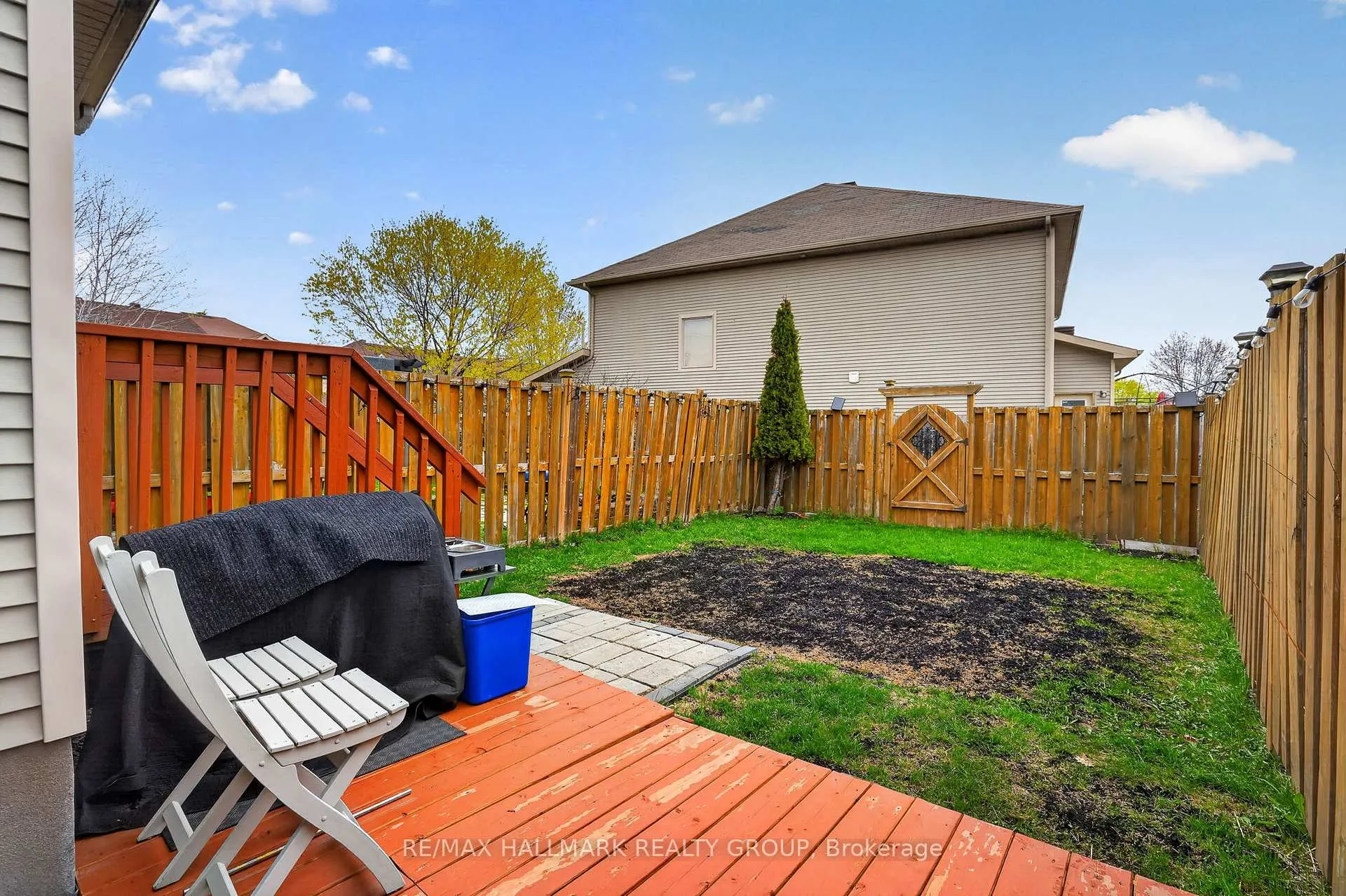 Photo 38 of 136 Prem Circle, Ottawa, Barrhaven - Cedargrove/Fraserdale — HOMEH