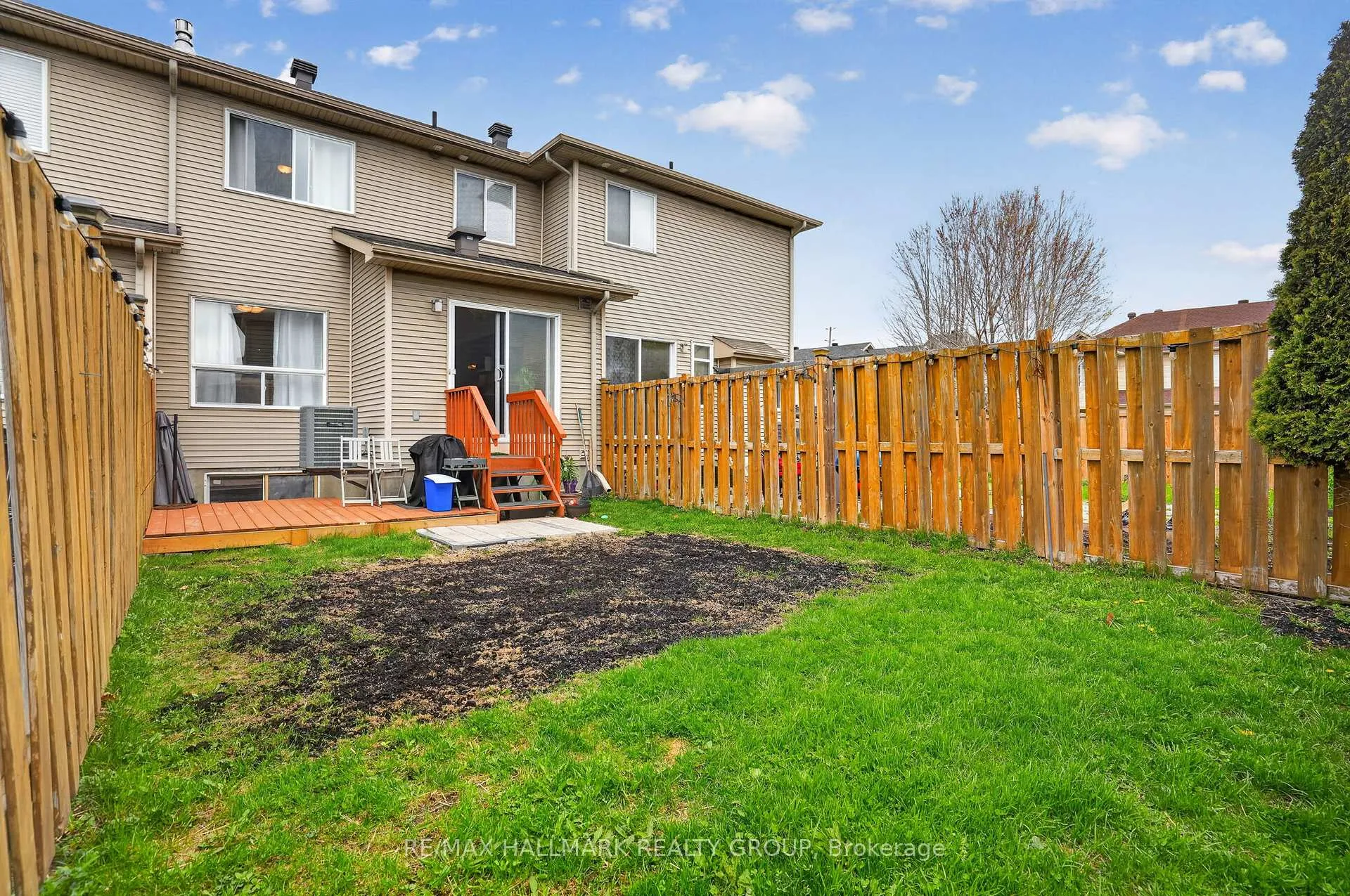 Photo 43 of 136 Prem Circle, Ottawa, Barrhaven - Cedargrove/Fraserdale — HOMEH