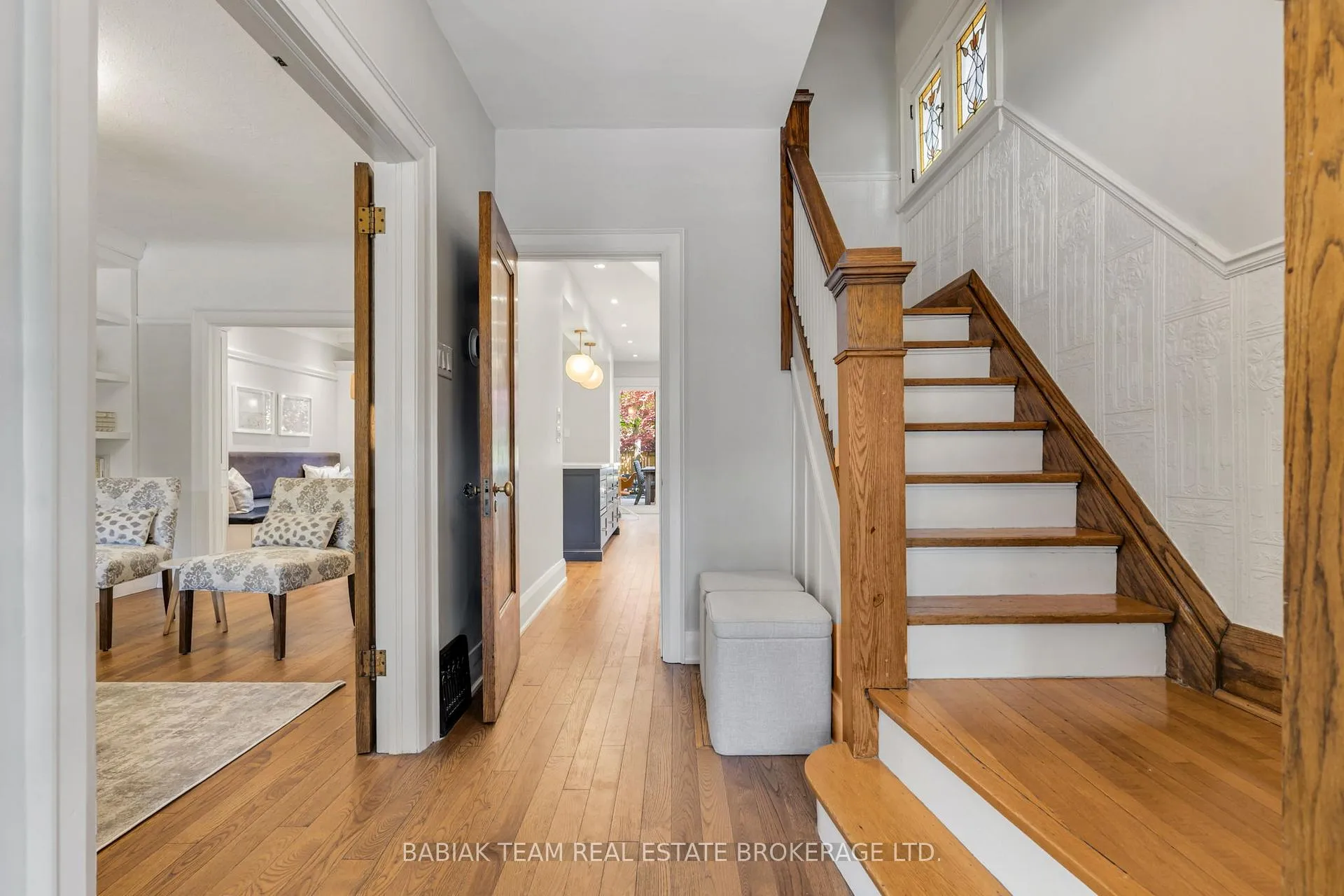 Photo 4 of 383 Armadale Avenue, Toronto, Runnymede-Bloor West Village — HOMEH