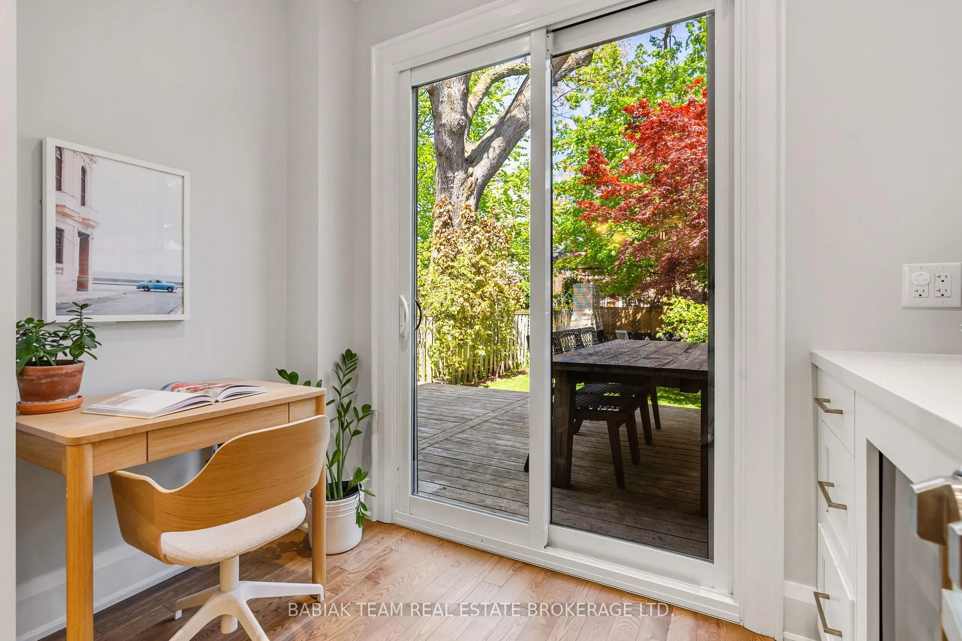 Photo 17 of 383 Armadale Avenue, Toronto, Runnymede-Bloor West Village — HOMEH
