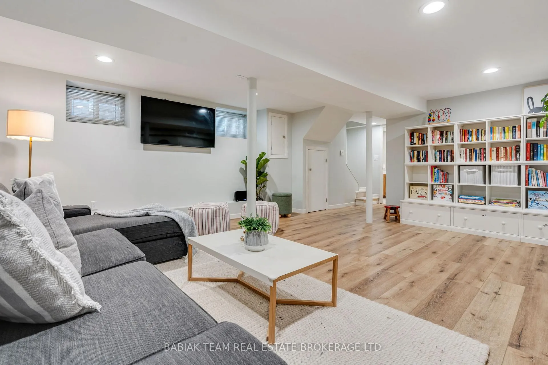 Photo 32 of 383 Armadale Avenue, Toronto, Runnymede-Bloor West Village — HOMEH