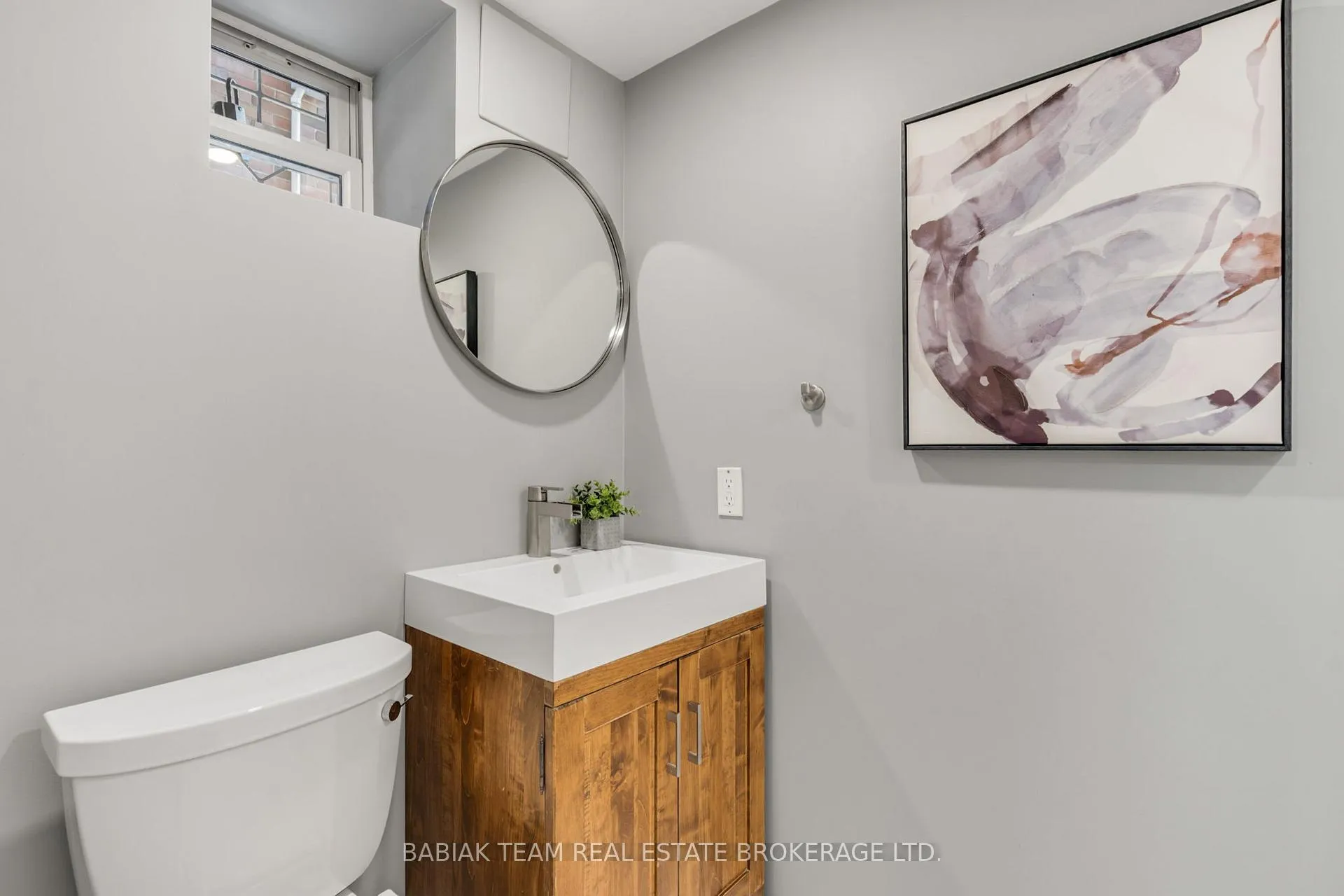 Photo 33 of 383 Armadale Avenue, Toronto, Runnymede-Bloor West Village — HOMEH