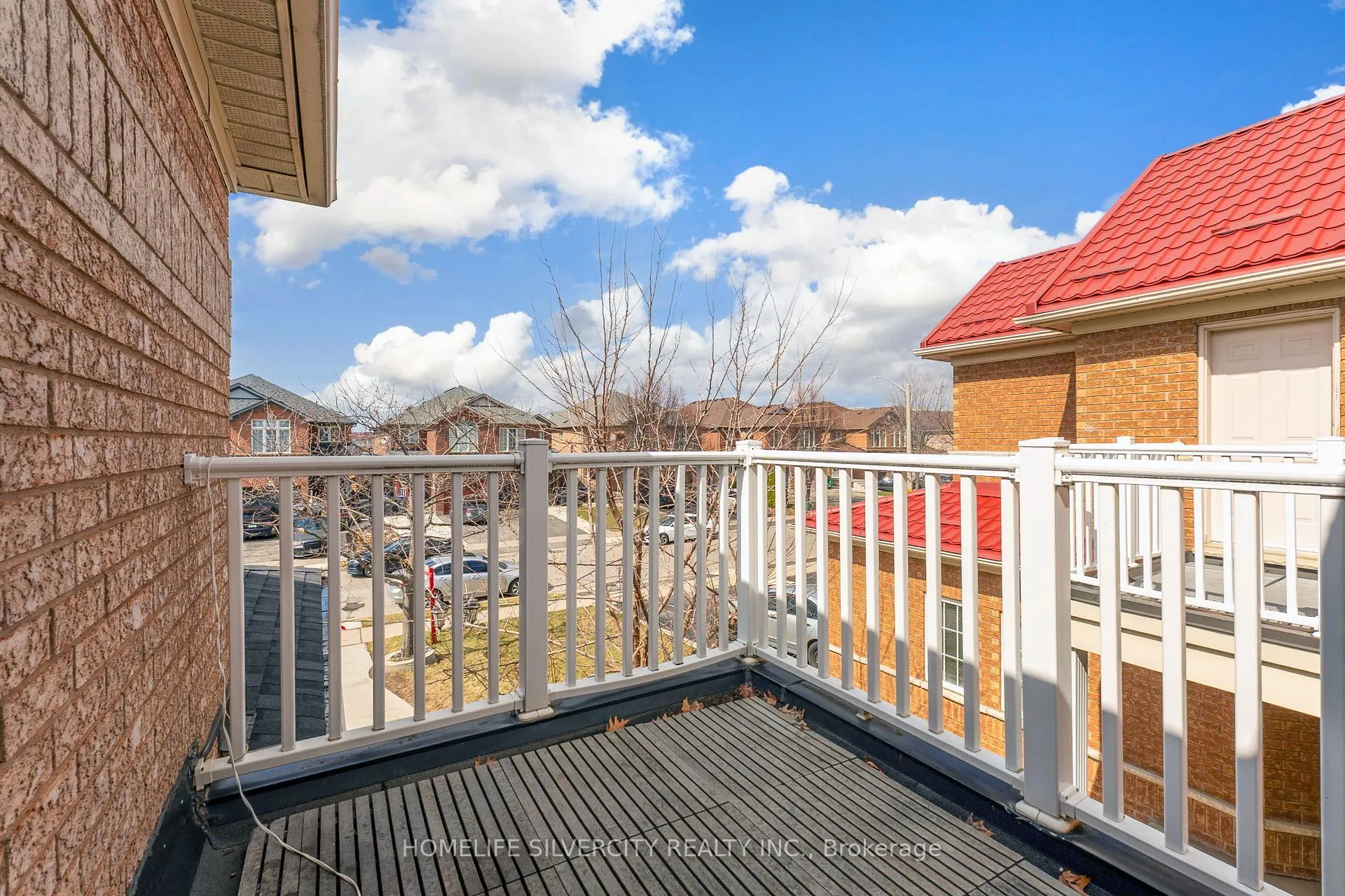 Photo 48 of 19 Vintage Gate, Brampton, Fletcher's Creek Village — HOMEH