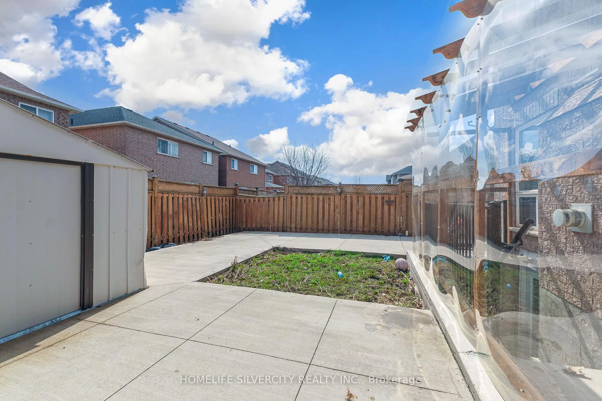 Photo 49 of 19 Vintage Gate, Brampton, Fletcher's Creek Village — HOMEH