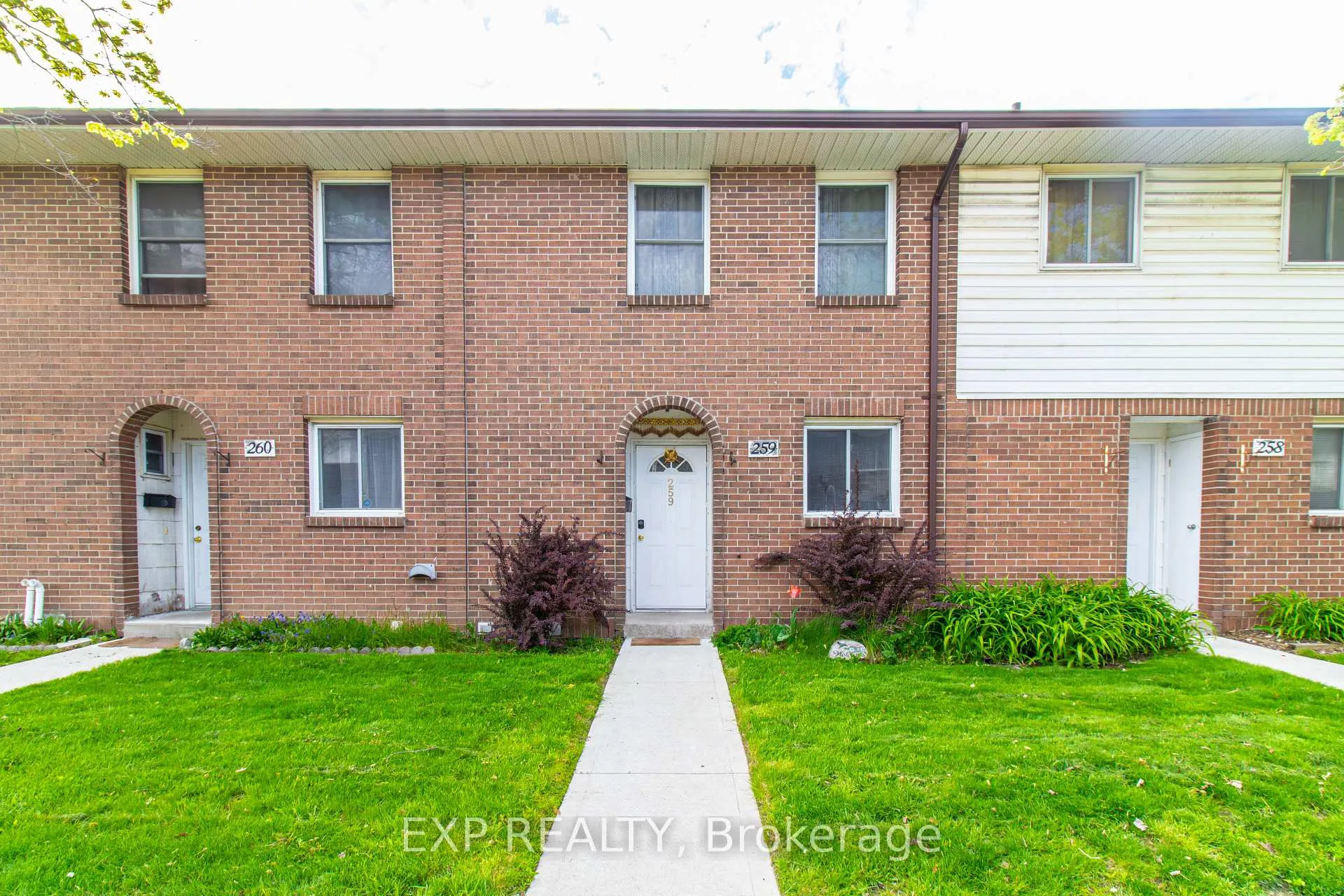 Photo 6 of Unit 259, 31 Greengate Road, Guelph, Junction/Onward Willow — HOMEH