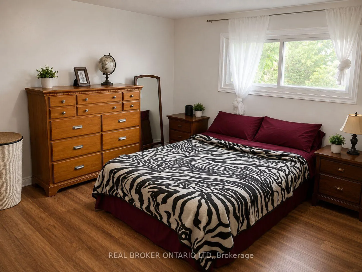 Photo 7 of Unit 24, 75 Gatewood Place, London, East A — HOMEH