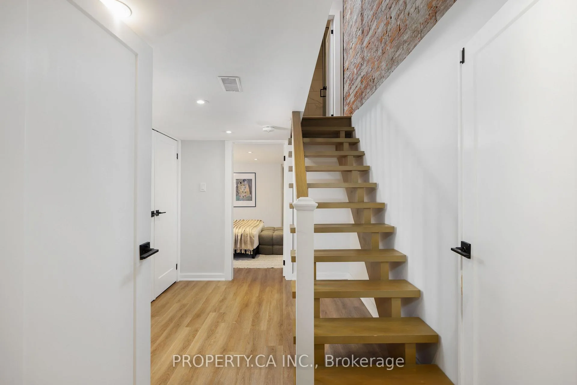 Photo 17 of 79 Macdonell Avenue, Toronto, Roncesvalles — HOMEH