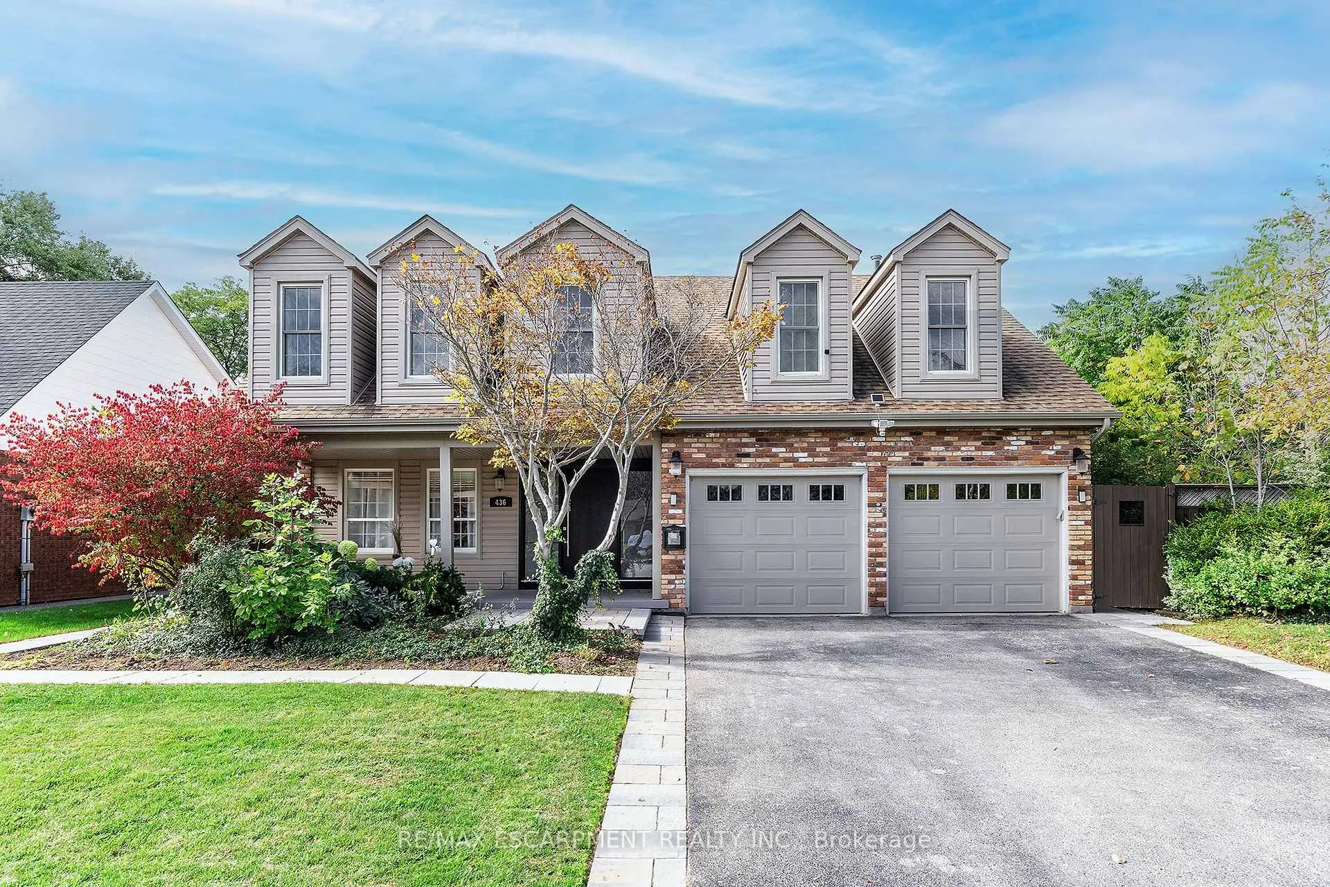 Photo 1 of 436 Goodram Drive, Burlington, Shoreacres — HOMEH
