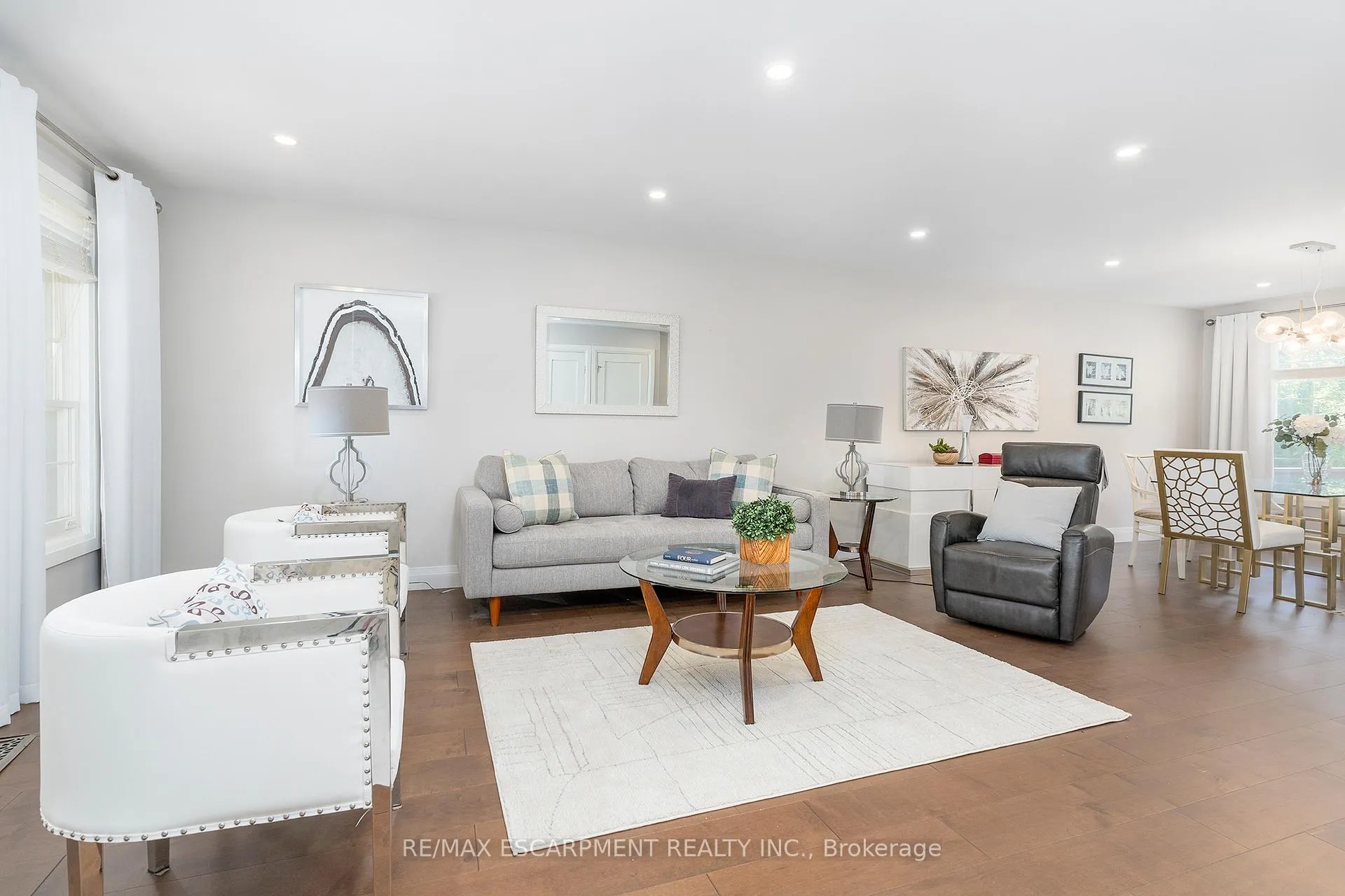 Photo 6 of 436 Goodram Drive, Burlington, Shoreacres — HOMEH